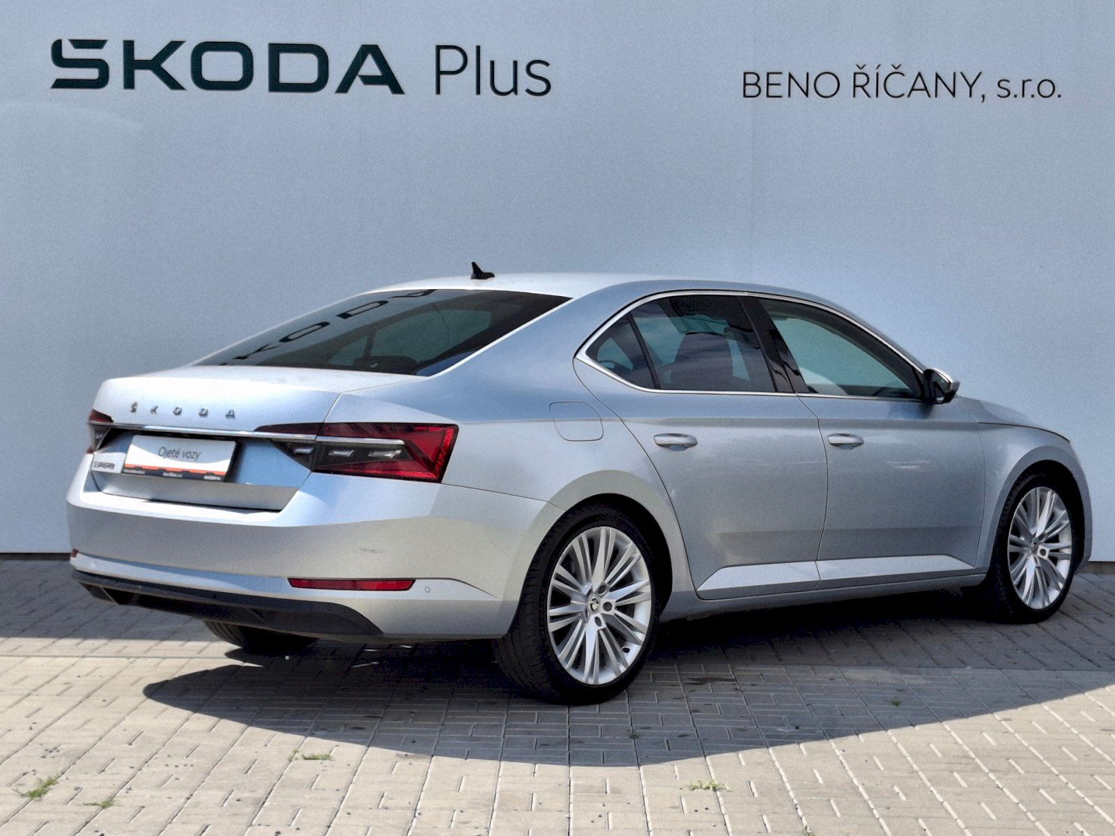 Škoda Superb, Style Extra DSG 2,0TDi 140kW - fotka 2