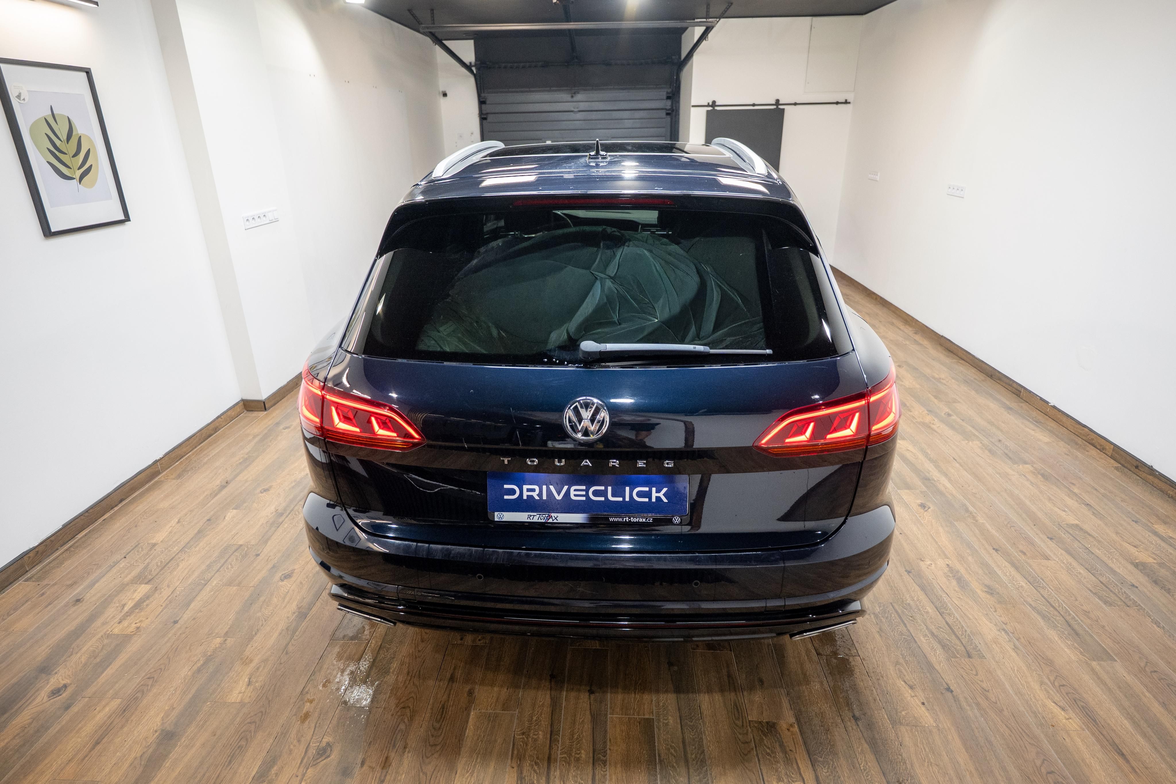 Volkswagen Touareg, R-Line 3.0 TDI 210 kW - fotka 5