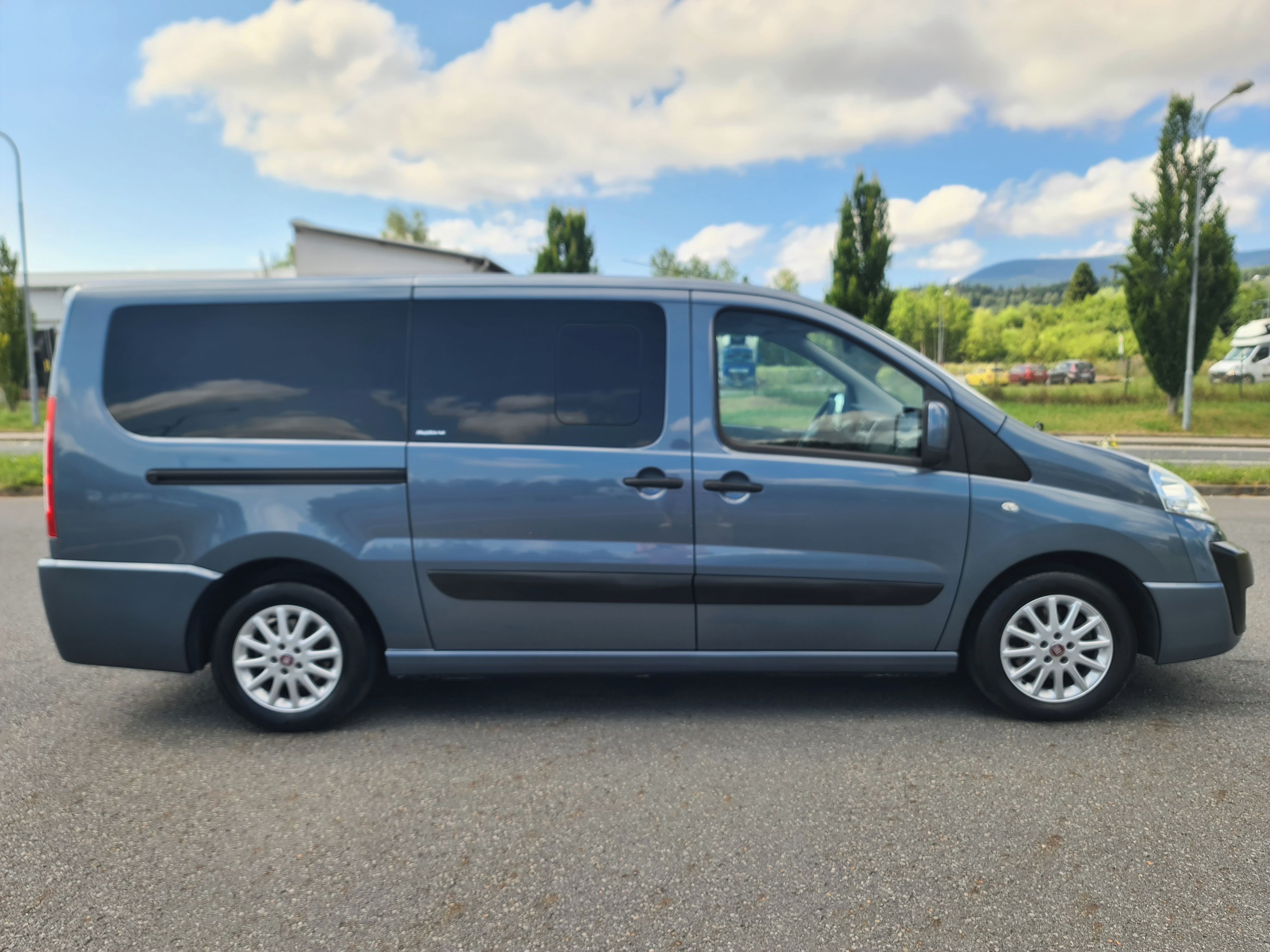 Citroën Jumpy, 2.0 HDi LONG 120-KW AUTOMAT - fotka 6