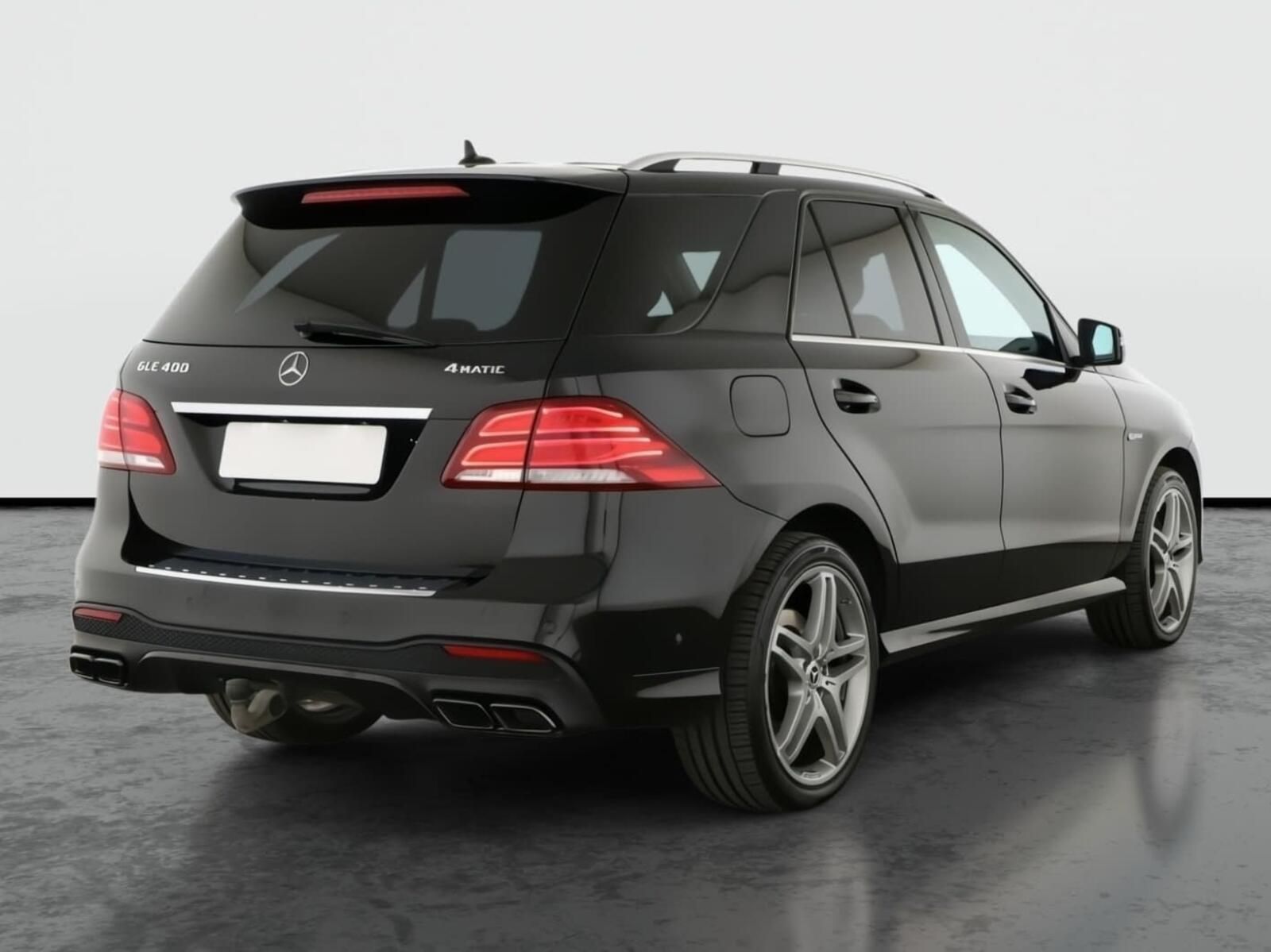 Mercedes-Benz GLE, 400, AMG line, 4X4, Automat - fotka 5