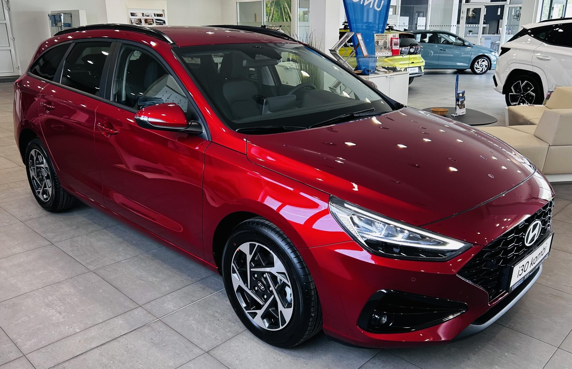 Hyundai i30, 1.0 T-GDI GO Czech!