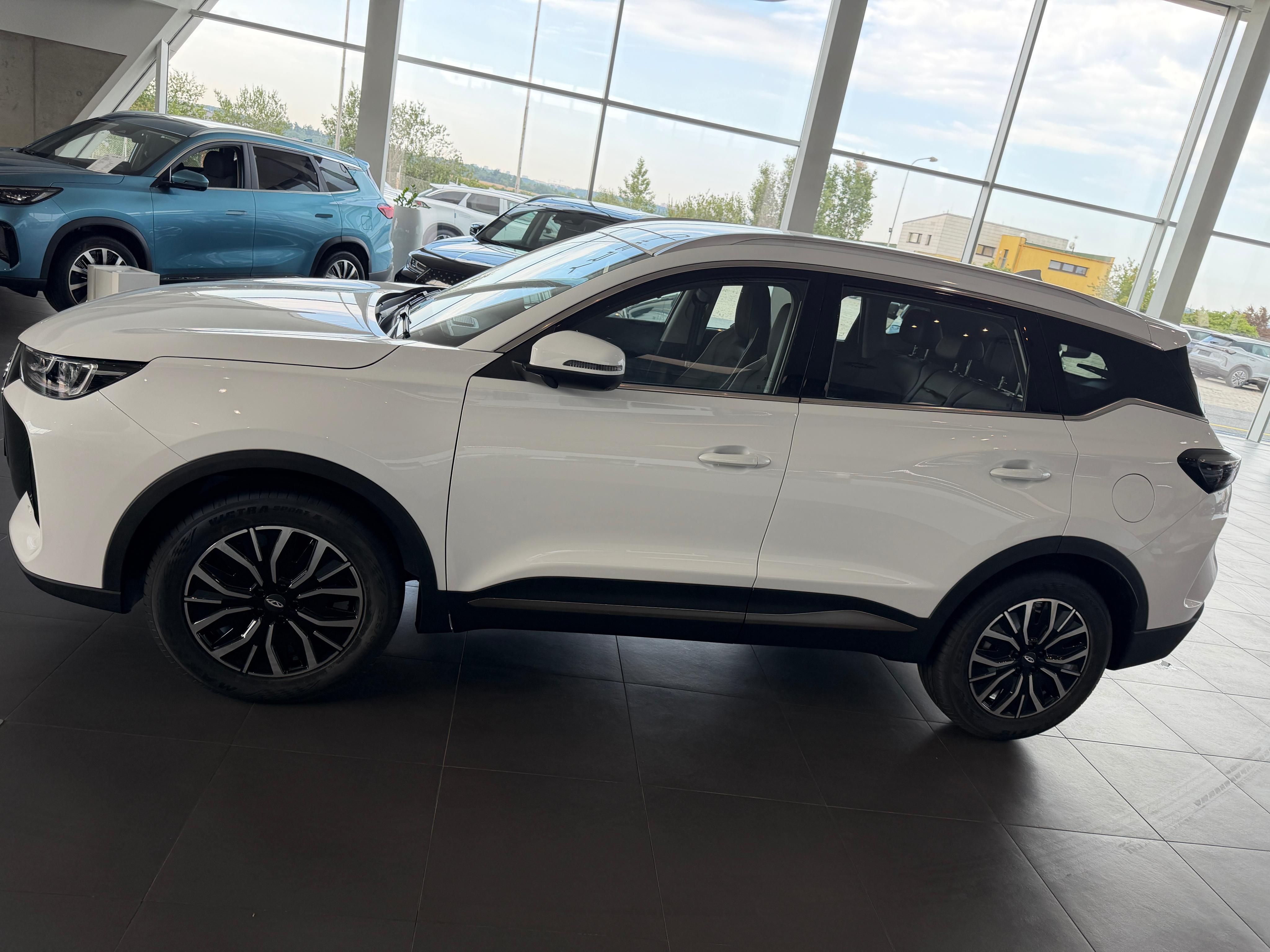 Chery Tiggo 7, 3 x servis + letní balíček ! - fotka 4