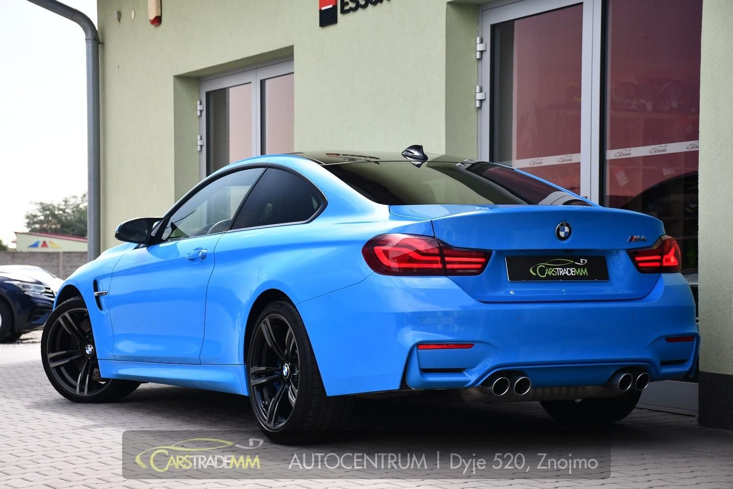 BMW M4, 3.0i 317kW ČR DPH LED - fotka 3