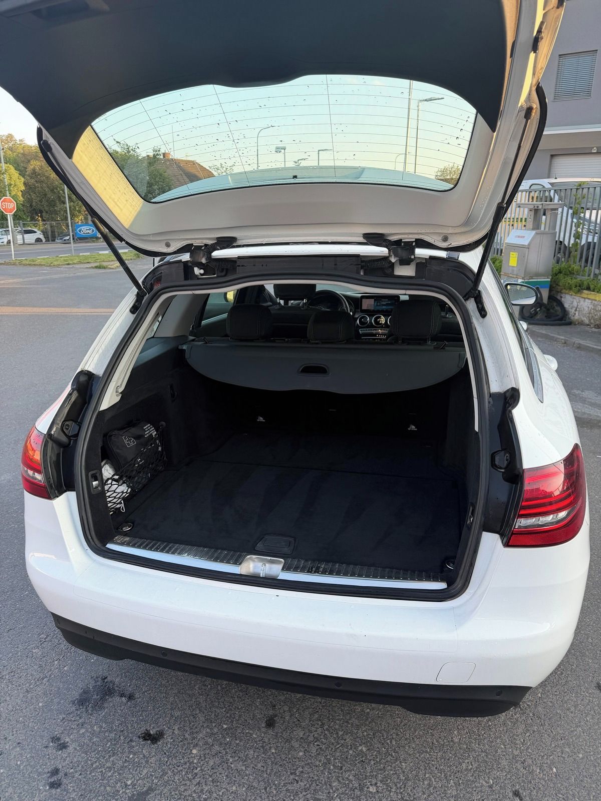 Mercedes-Benz Třídy C, Mercedes-Benz třídy C 220d - fotka 5