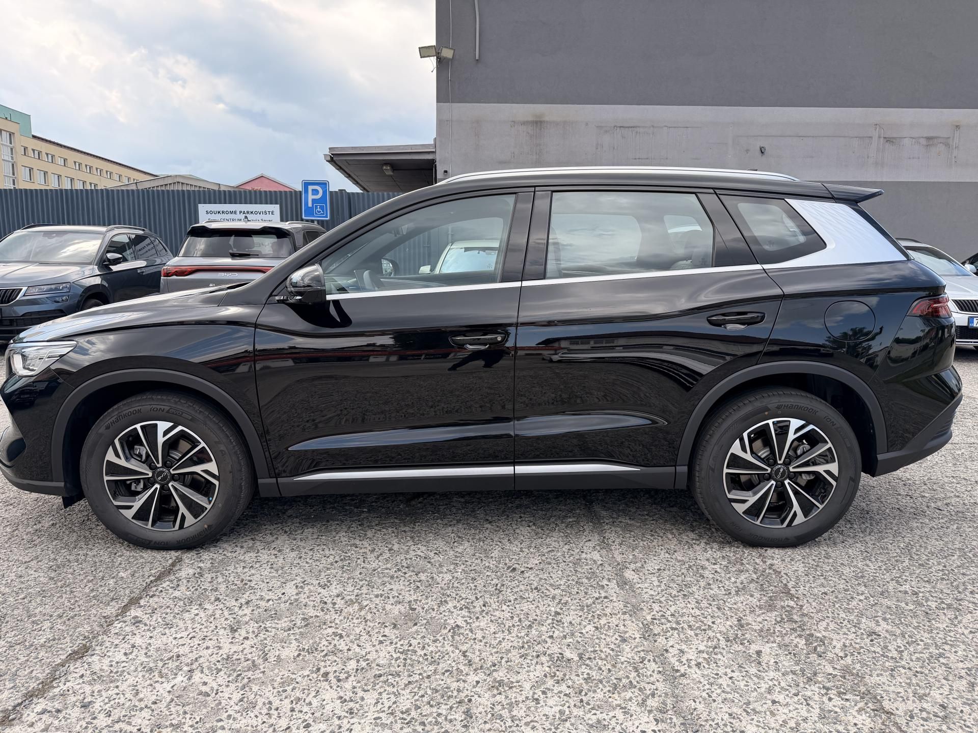 BYD, Sealion 5 DM-i  Design demo - fotka 2