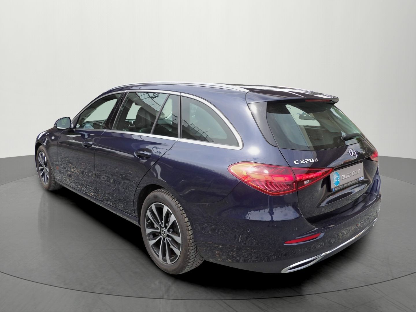 Mercedes-Benz Třídy C, 220d A/T 9°LED Virtual Tažné - fotka 3