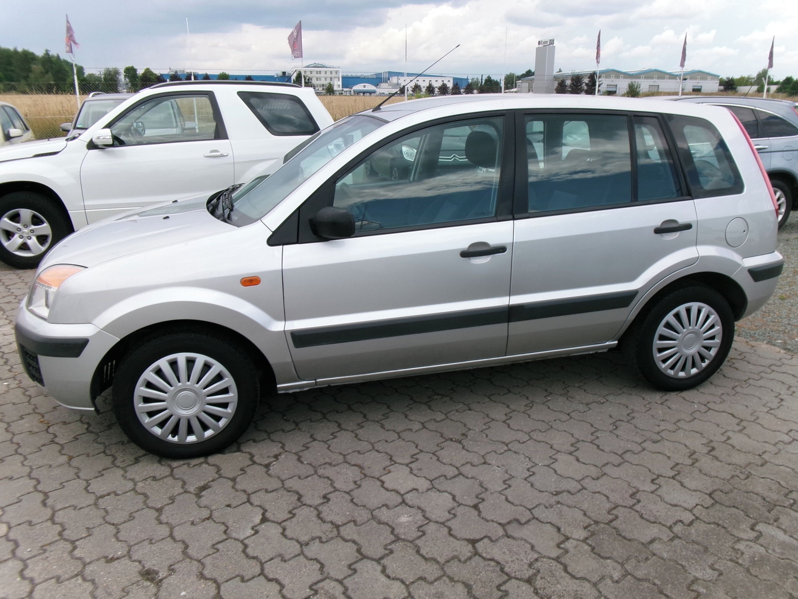 Ford Fusion, 1.25i 55kw,klima,2xkola - fotka 4