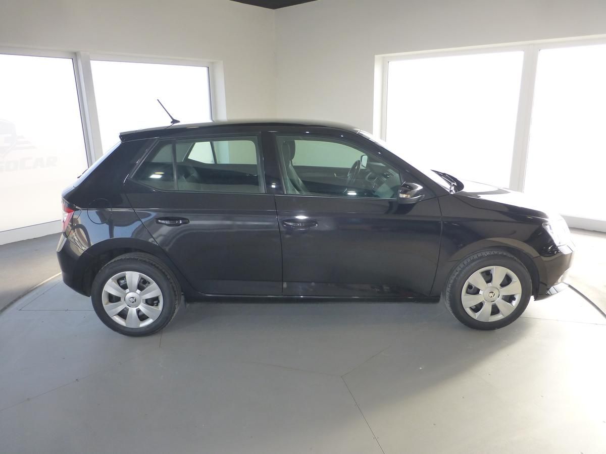 Škoda Fabia, 1,2i-66KW*KLIMA**VYHŘ.SEDADLA* - fotka 4