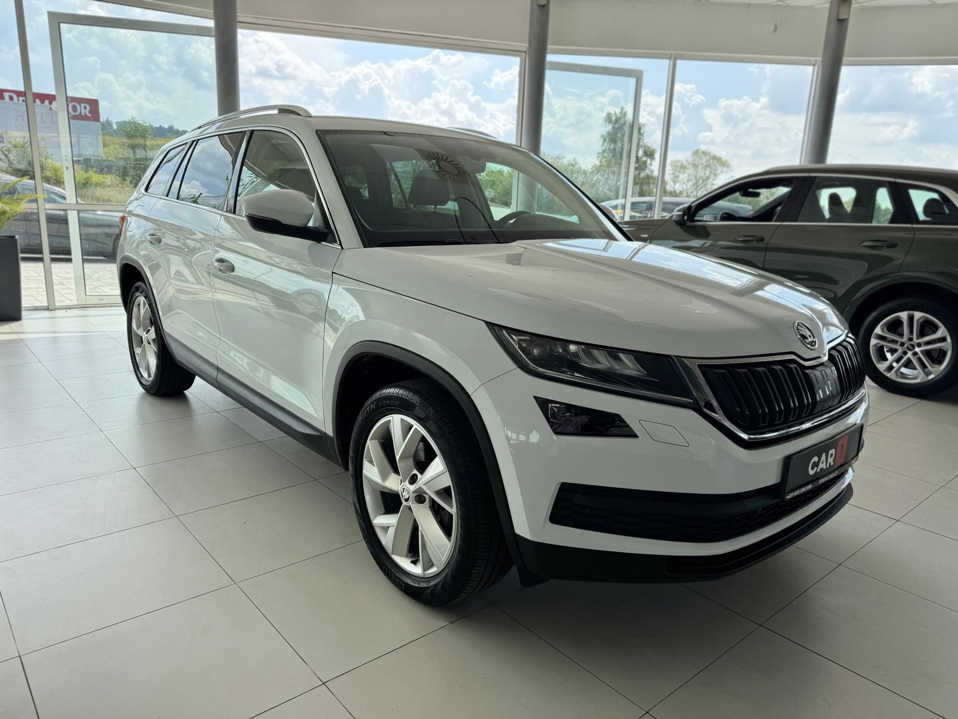 Škoda Kodiaq, 1,4TSI DSG*STYLE*Tažné*7MÍST - fotka 4