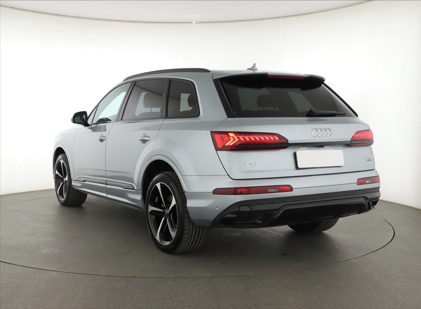 Audi Q7, 50 TDI, S-Line, vzduch - fotka 4