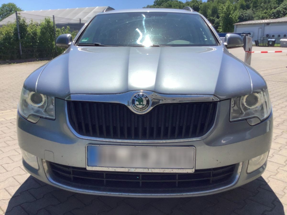 Škoda Superb, 2.0Tdi 103KW TAŽNÉ SUPERVÝBAVA - fotka 5