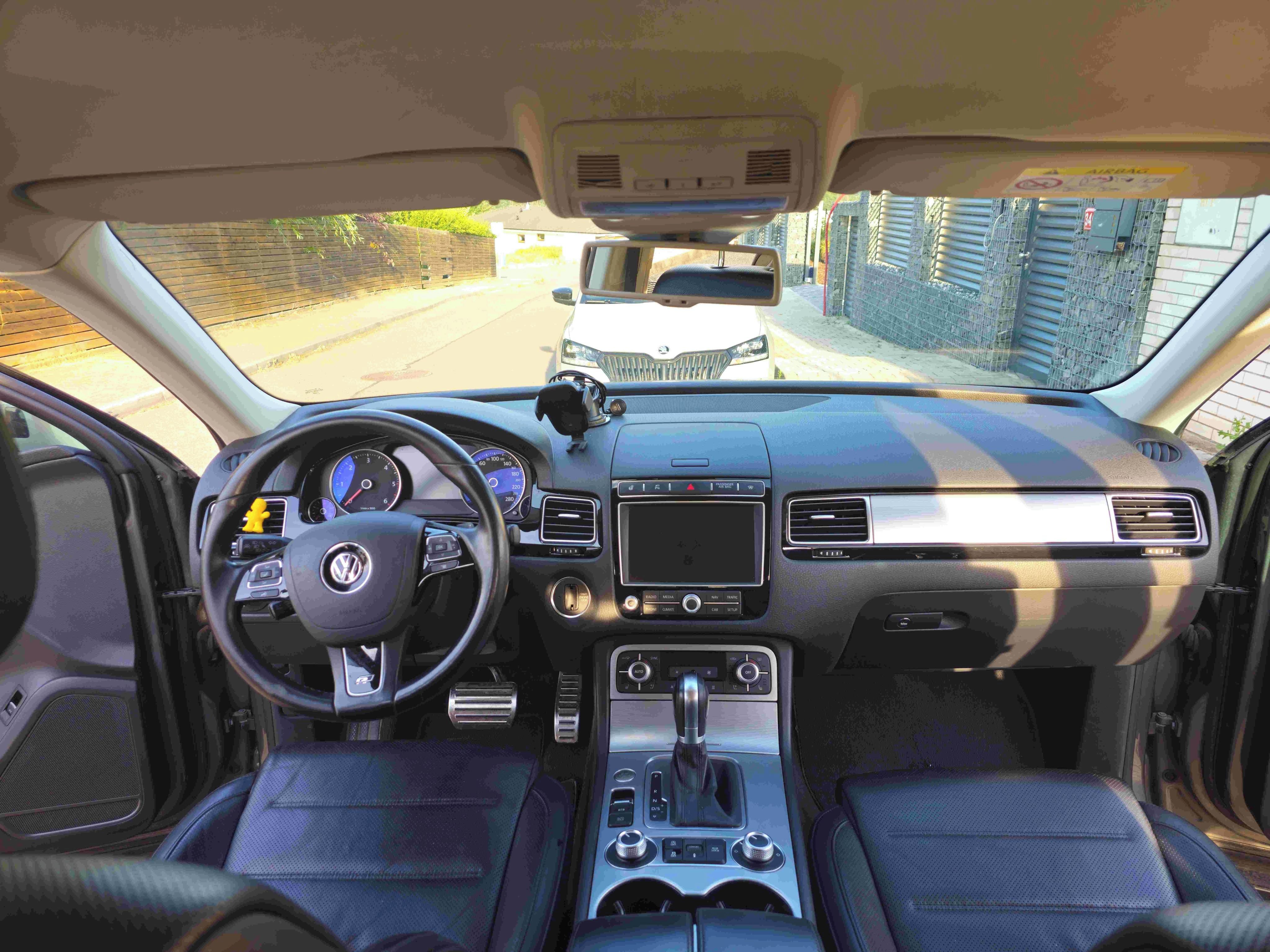 Volkswagen Touareg - fotka 3