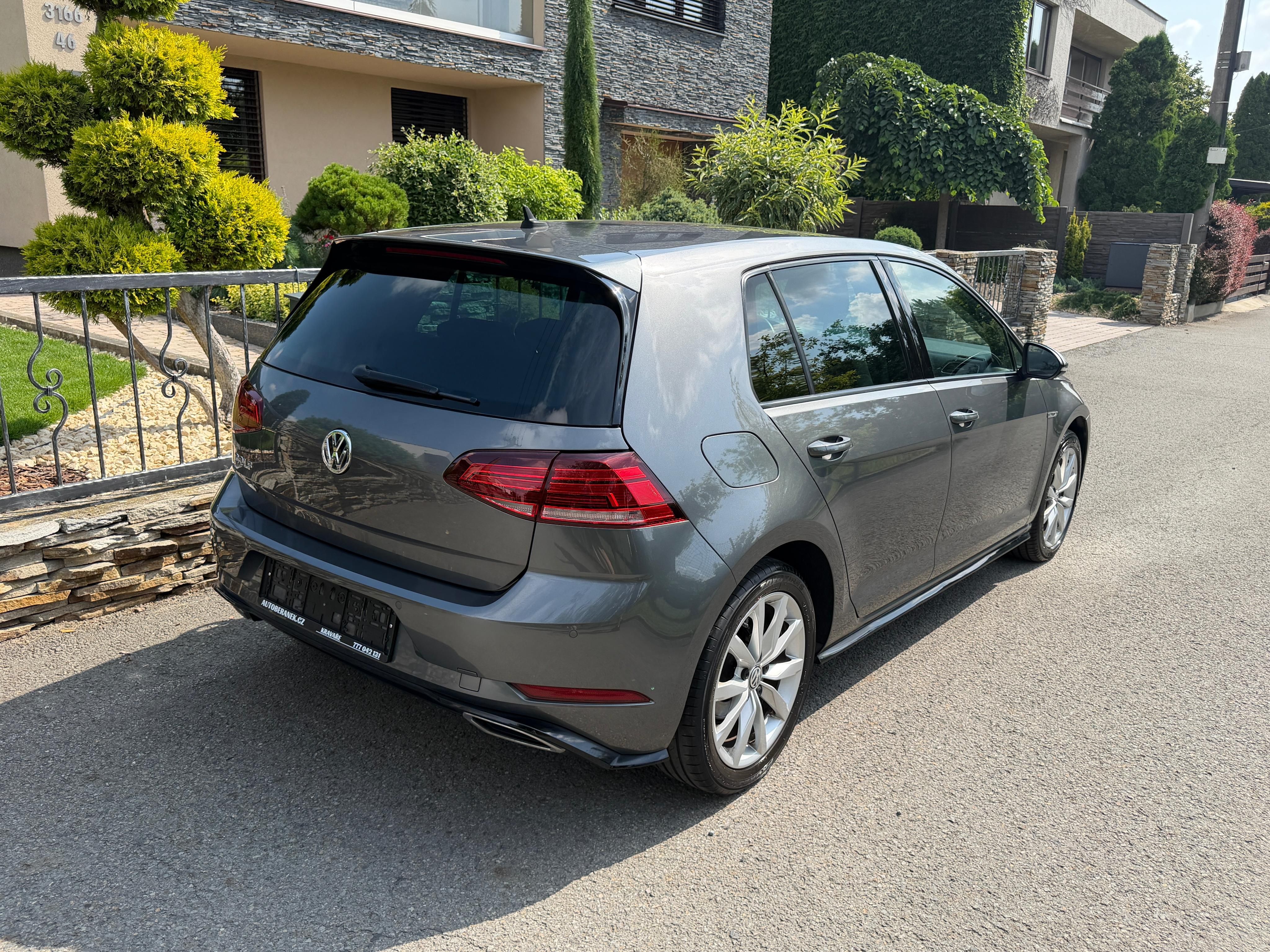 Volkswagen Golf - fotka 5