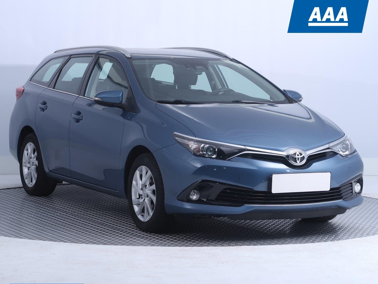 Toyota Auris, 1.6 Valvematic, Serv.kniha