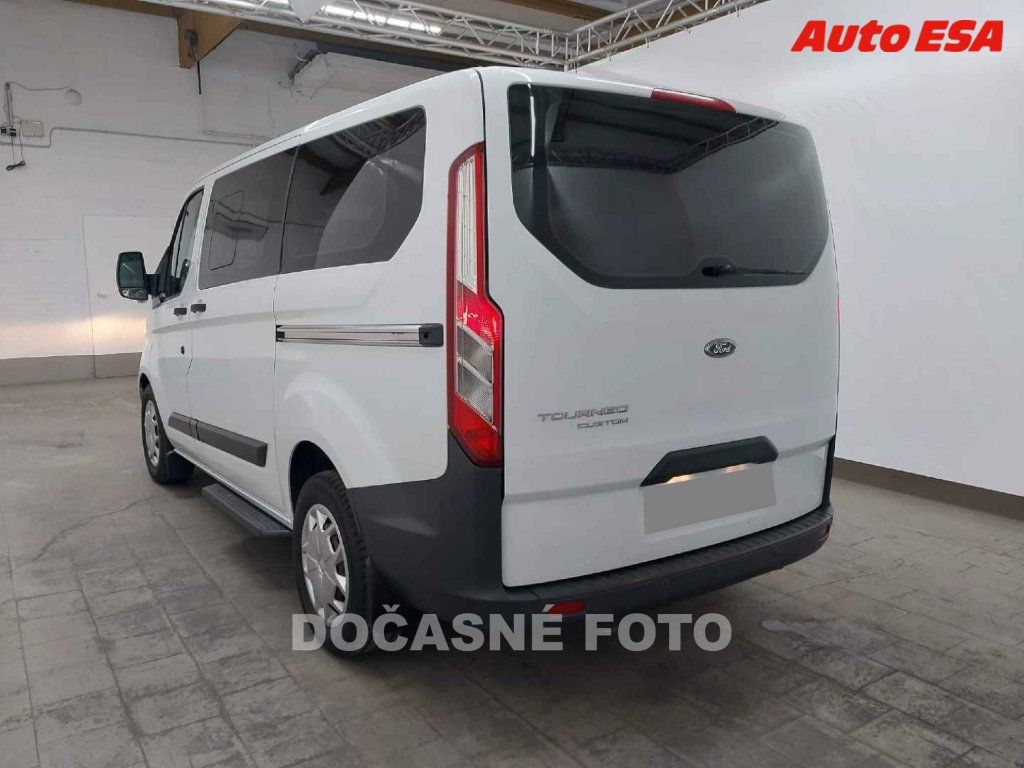 Ford Tourneo Custom, 2.0TDCi,Trend,AC - fotka 6