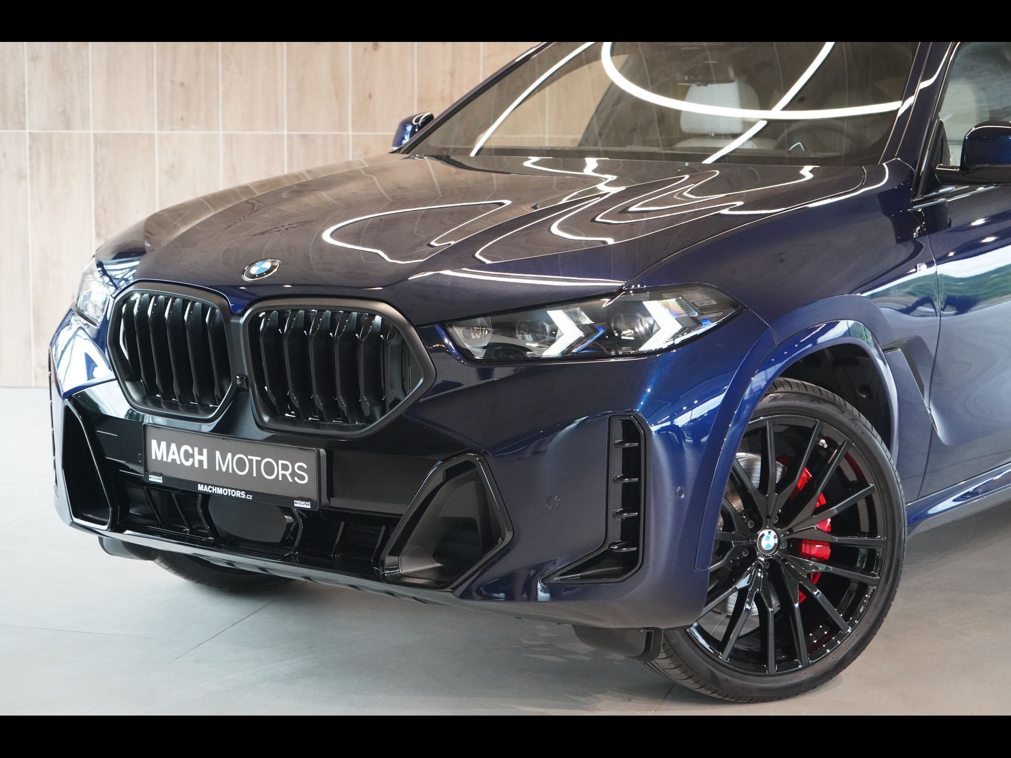 BMW X6, 30d xDrive, Vzudch, Masáž - fotka 2