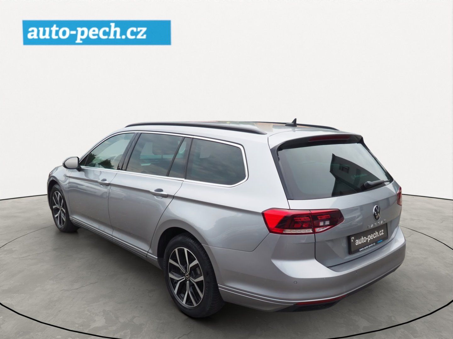Volkswagen Passat, 2.0TDI, 90kW - fotka 2