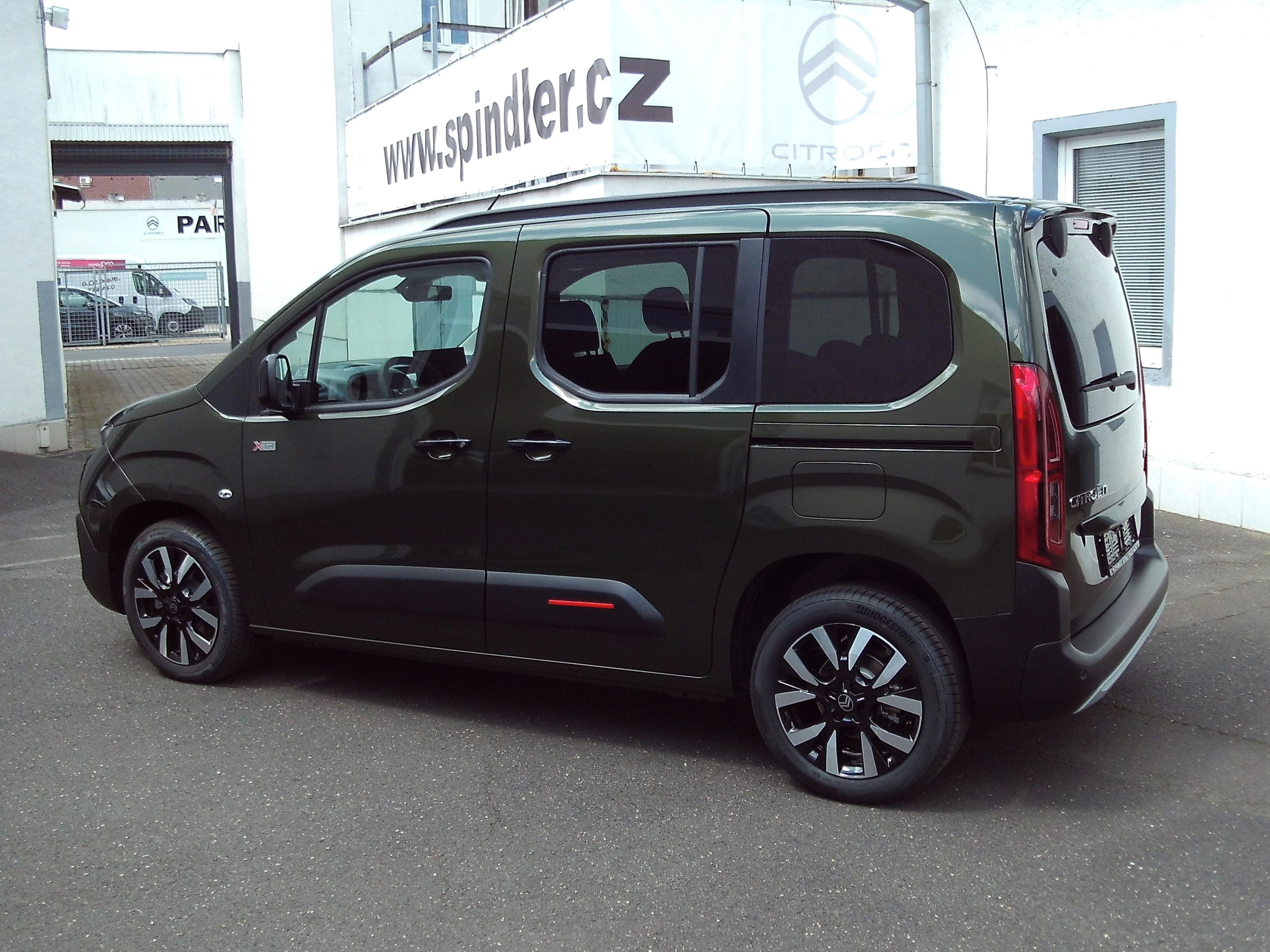Citroën Berlingo, MAX Diesel 130k Manual - fotka 5
