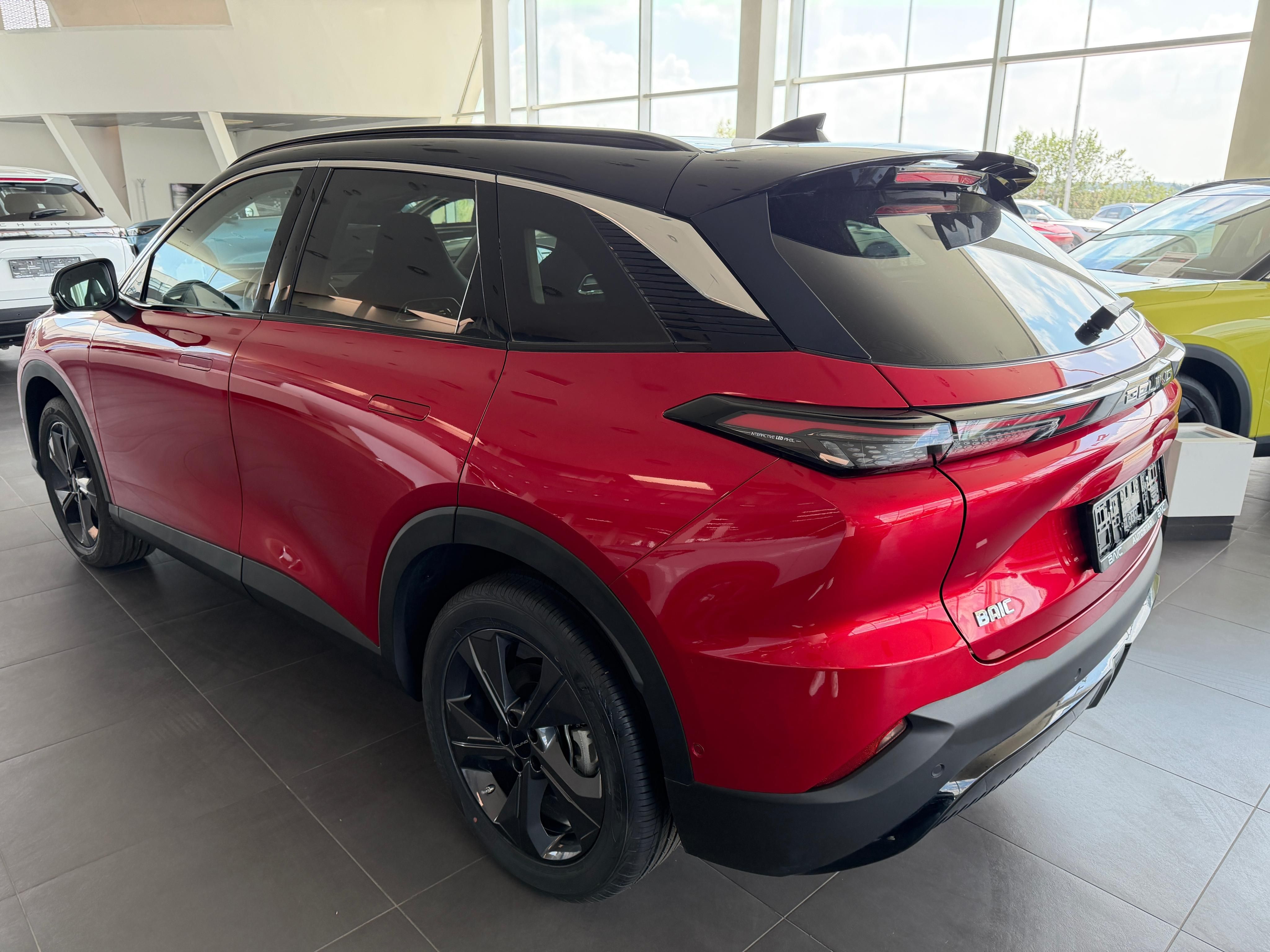 BAIC X55, ALL IN 130KW PANORAMA DCT - fotka 5