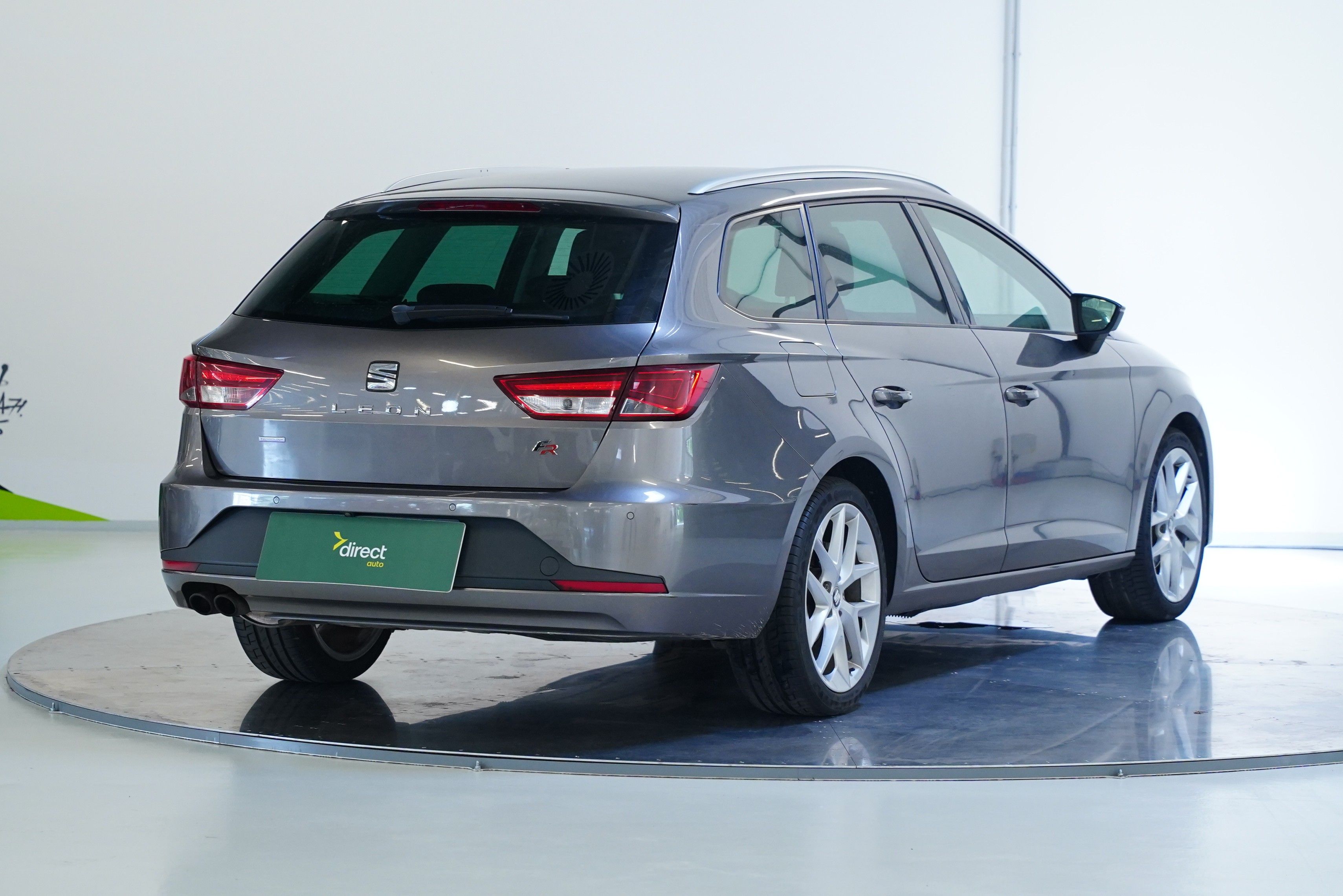 Seat Leon, 1.4 TSI 92 kW FR Sportstourer - fotka 3