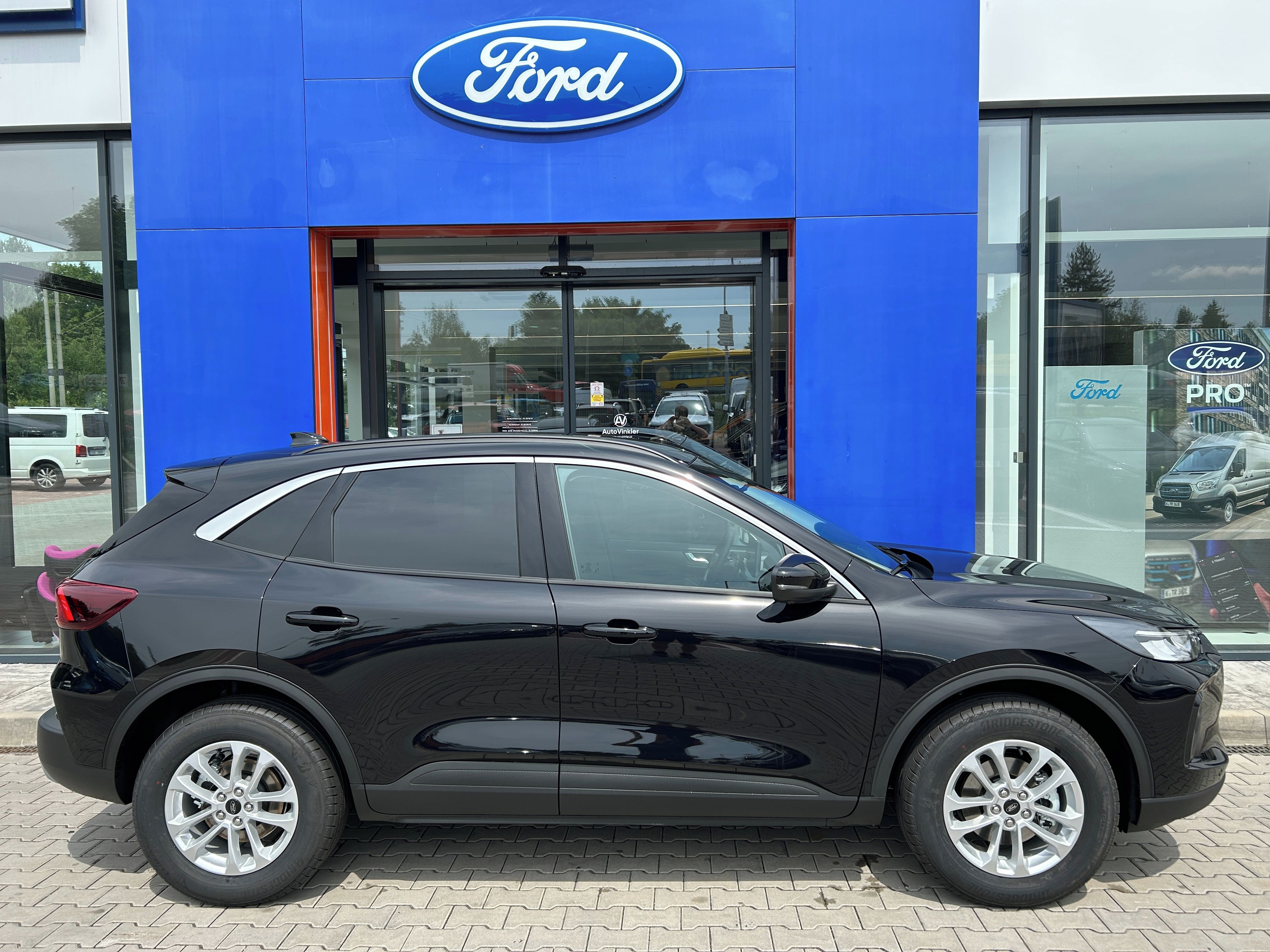 Ford Kuga, Top Edition 2.5 HEV 132 kW - fotka 4