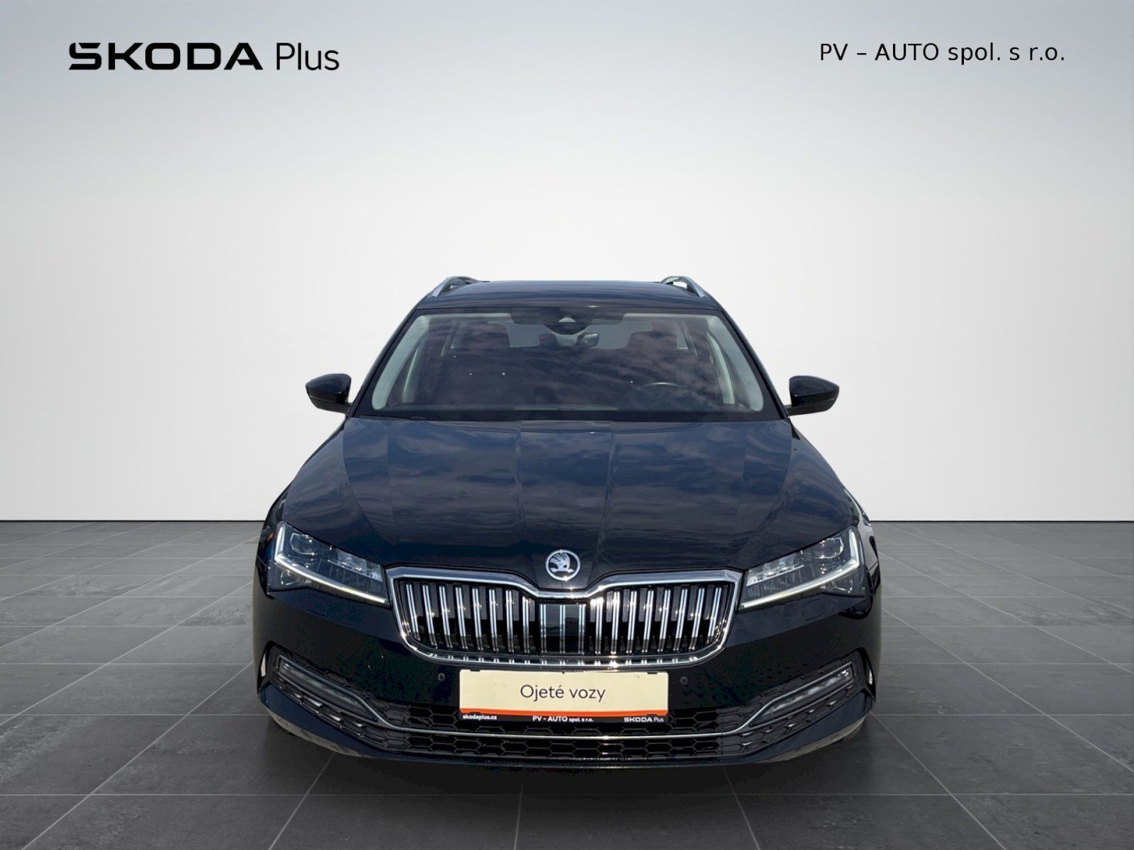 Škoda Superb, 2.0 TDI 147 kW DSG 4x4 Style P - fotka 4