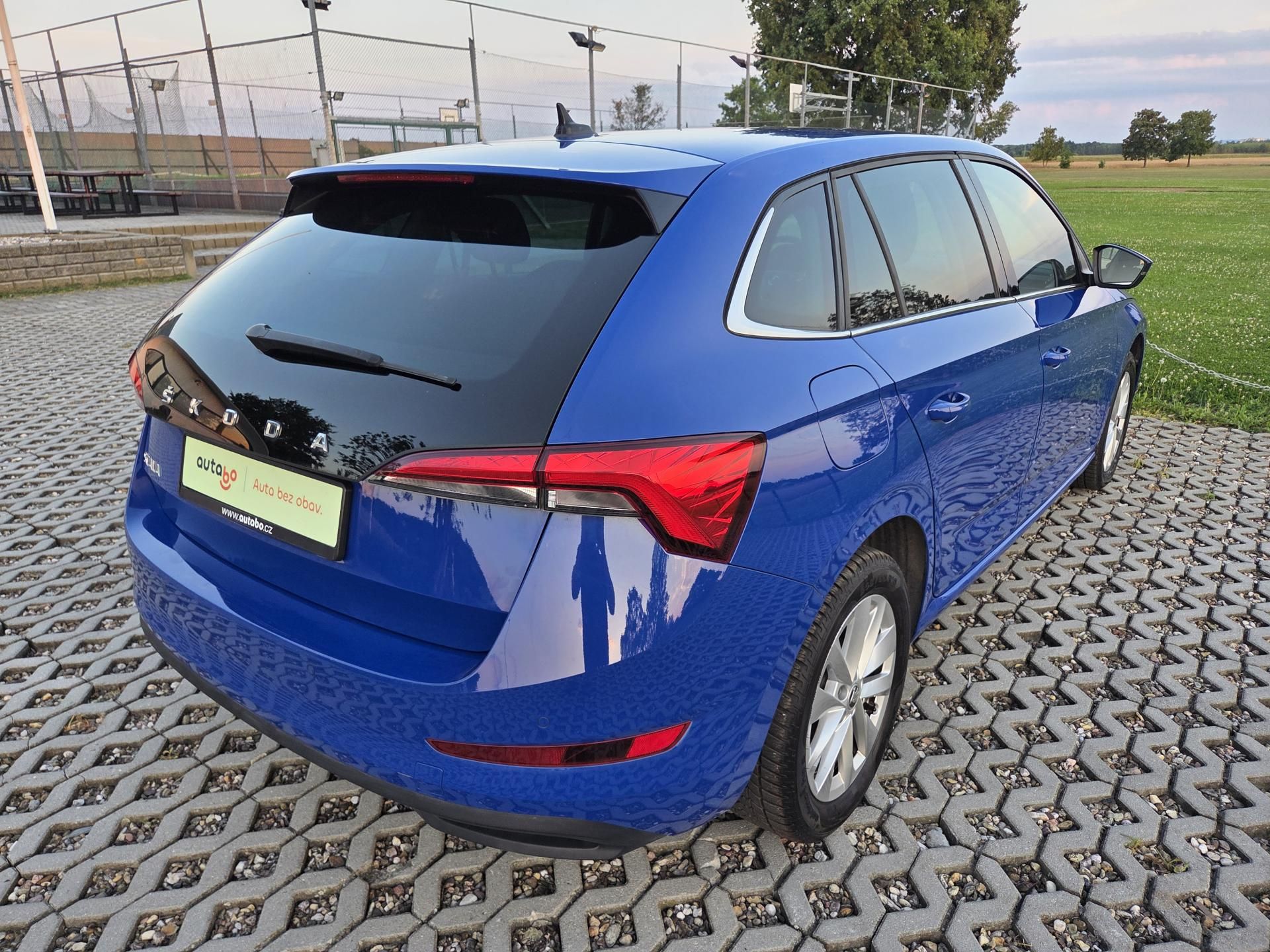 Škoda Scala, 1.0 TSI 81 kW Style AT CZ DPH - fotka 6