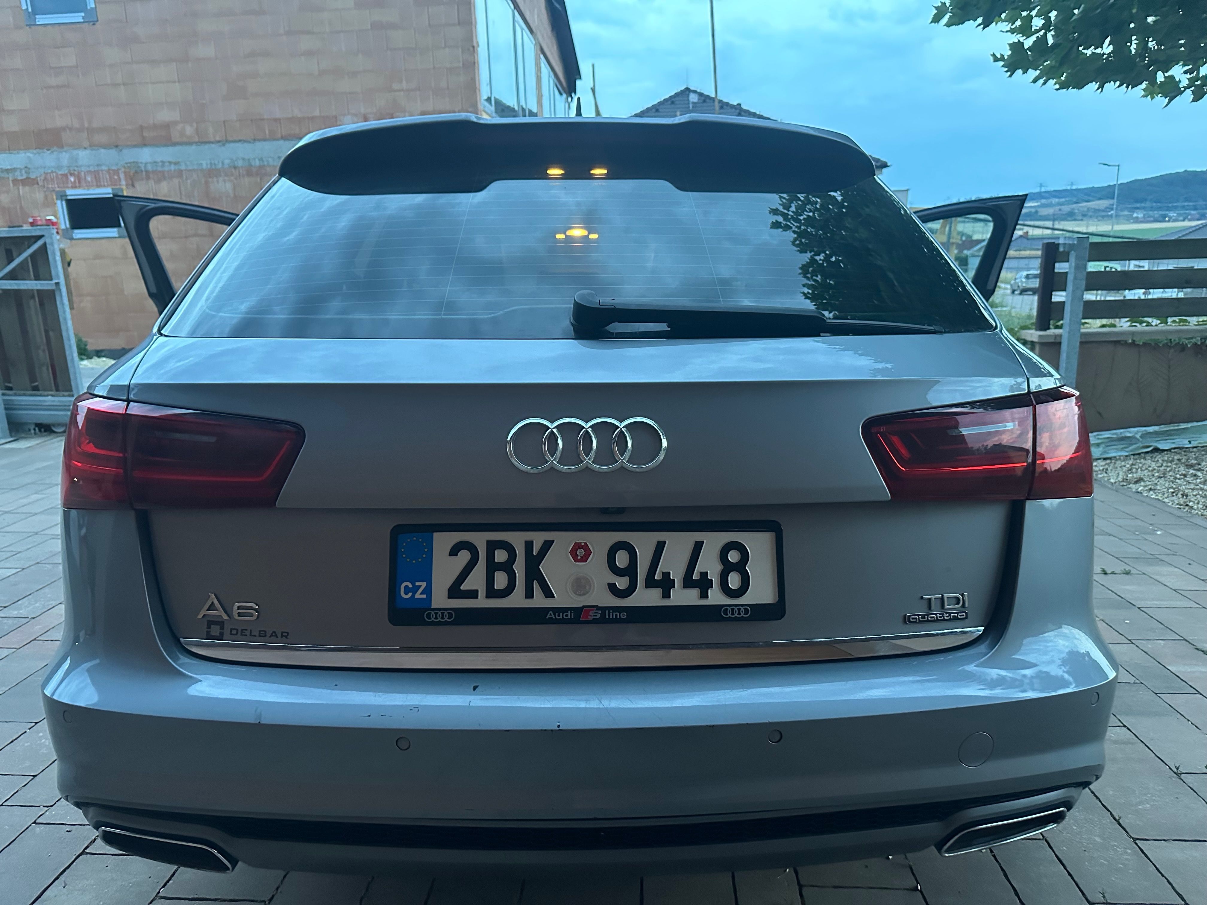 Audi A6 Avant, 3.0 TDI S-line/Bose/vzduch/DPH - fotka 4