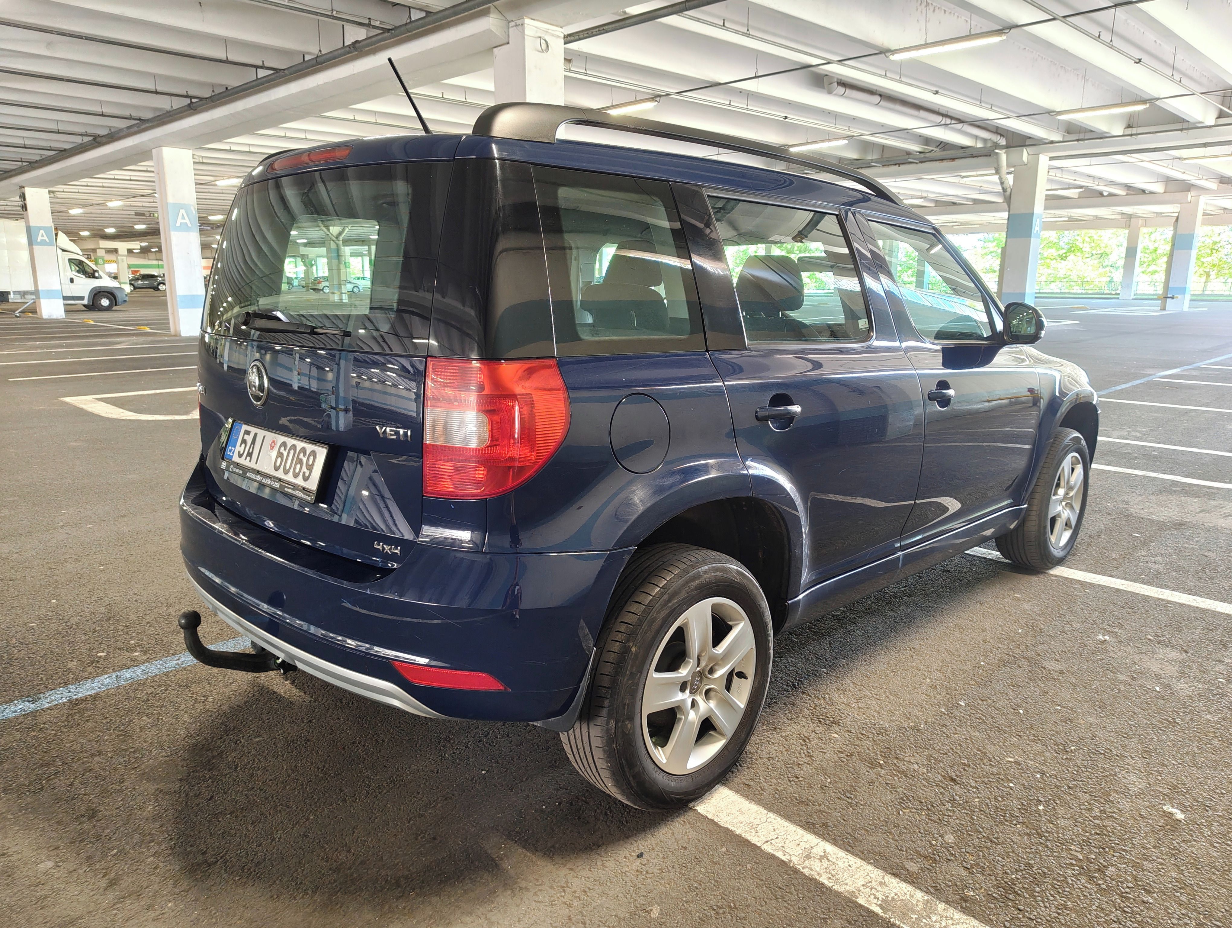 Škoda Yeti, 2.0 TDi,1.maj,nové v ČR,DPH - fotka 5