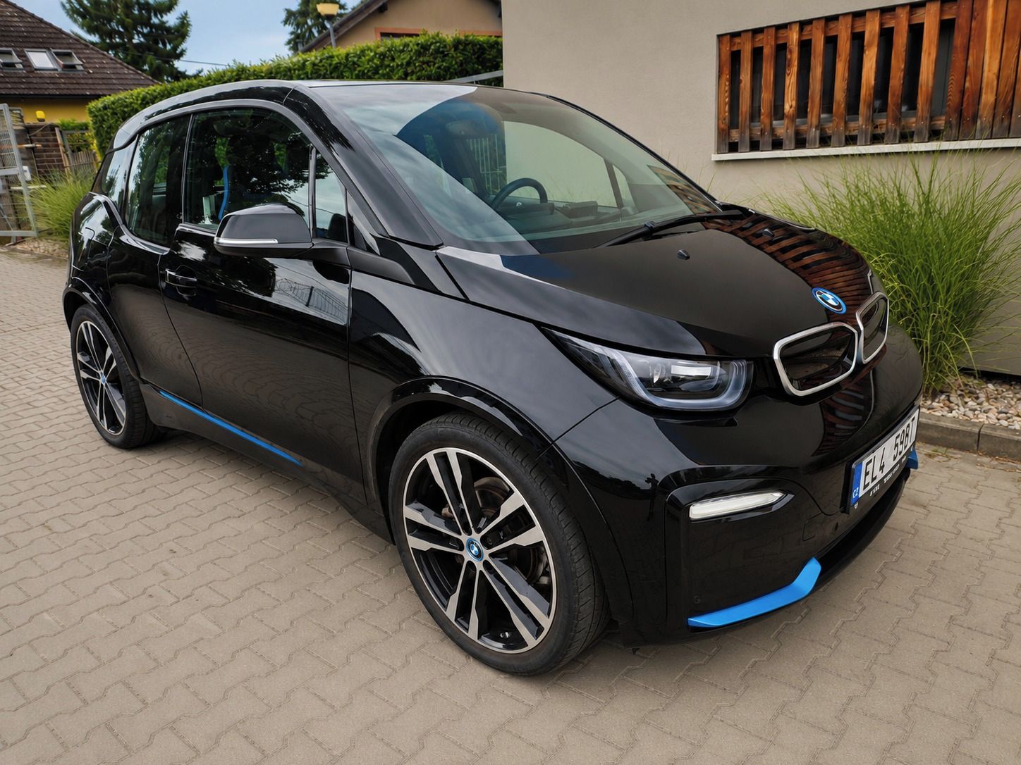 BMW i3, s 120 Ah TOP STAV TČ  20" DPH - fotka 2