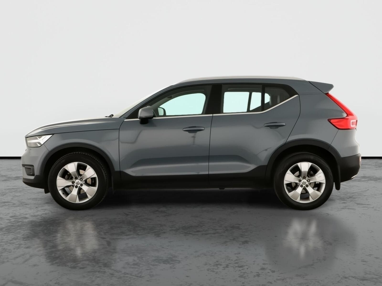 Volvo XC40, D3, Inscription, Automat - fotka 3