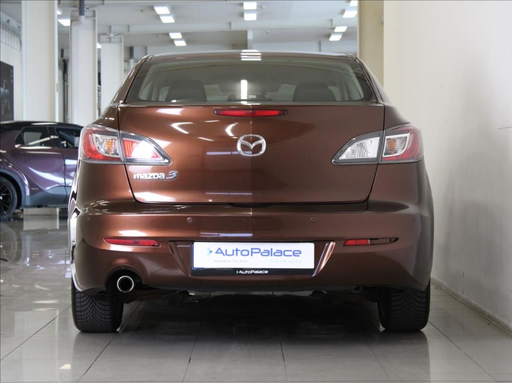Mazda 3, 2,0 i 110kW AT 2.maj. 128tkm! - fotka 4