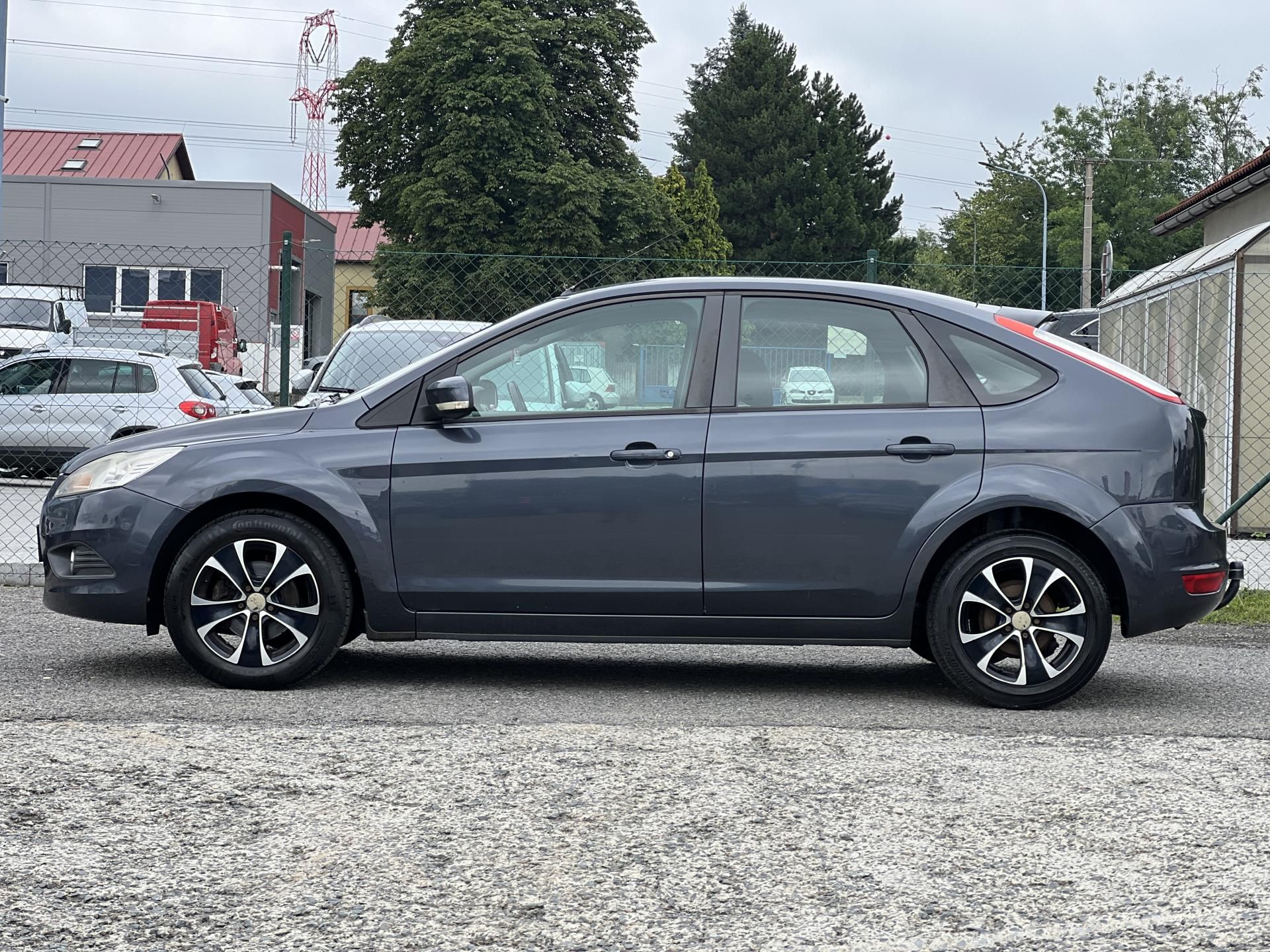 Ford Focus, 1.6TDCi 66KW ČR TAŽNÉ KLIMA - fotka 4