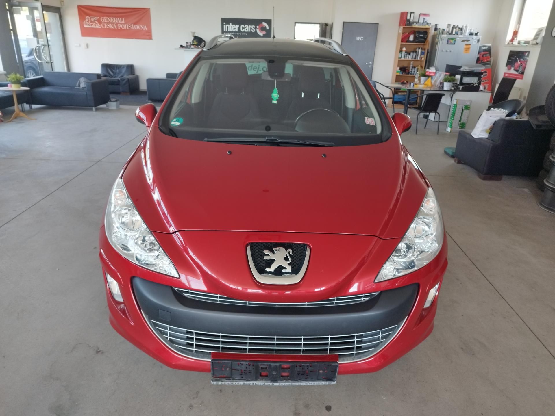 Peugeot 308, 1,6HDI,80KW,7MÍST,PANOR,SER.KN - fotka 3