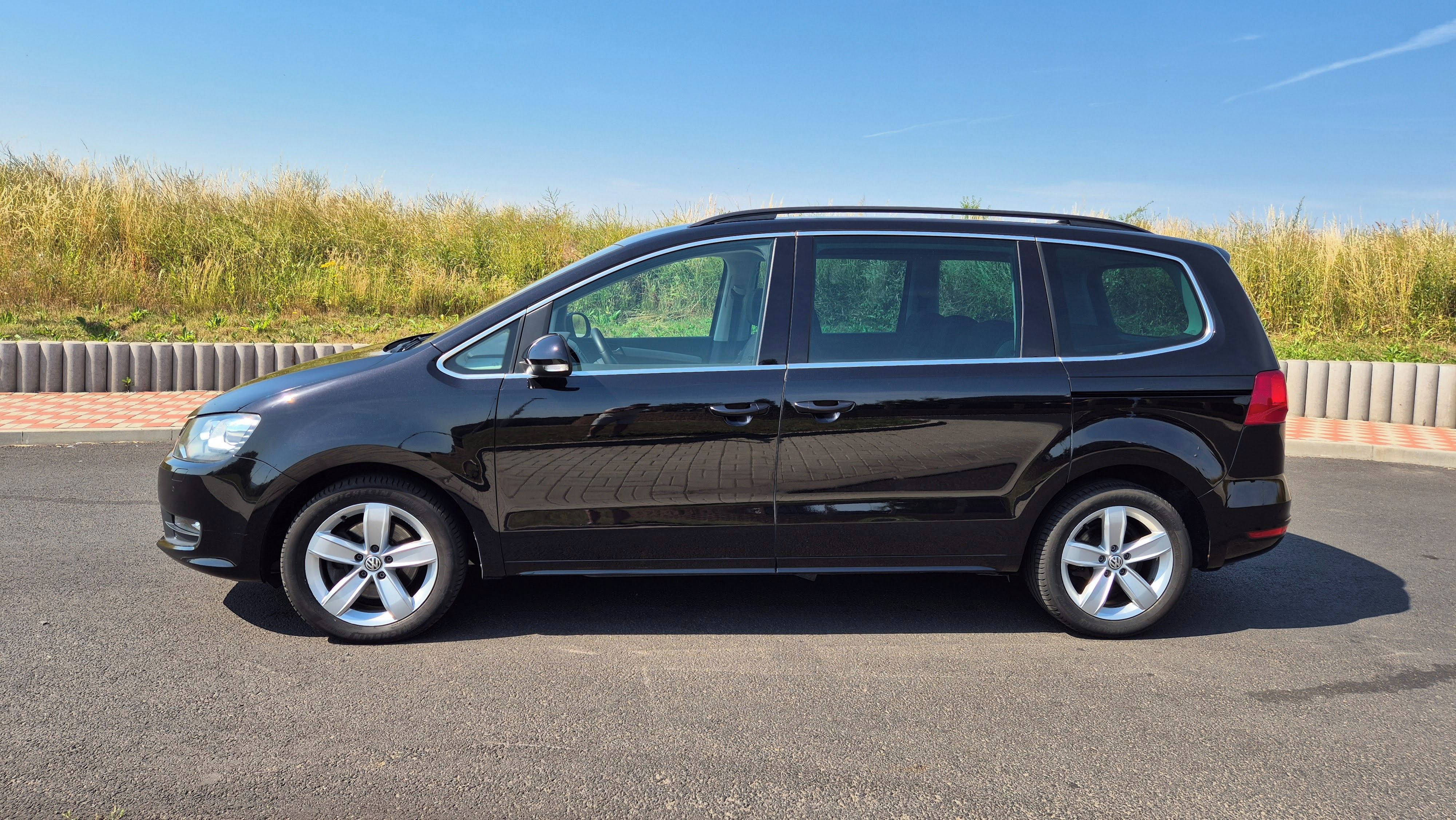 Volkswagen Sharan, 2,0tdi 125kw DSG, po servisu - fotka 3