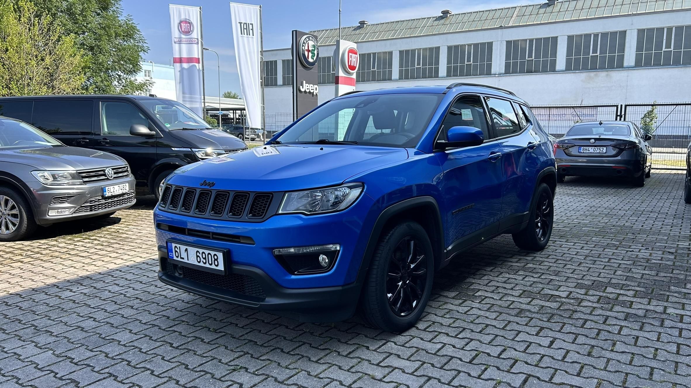 Jeep Compass, 1.3T 130k Night Eagle - fotka 3