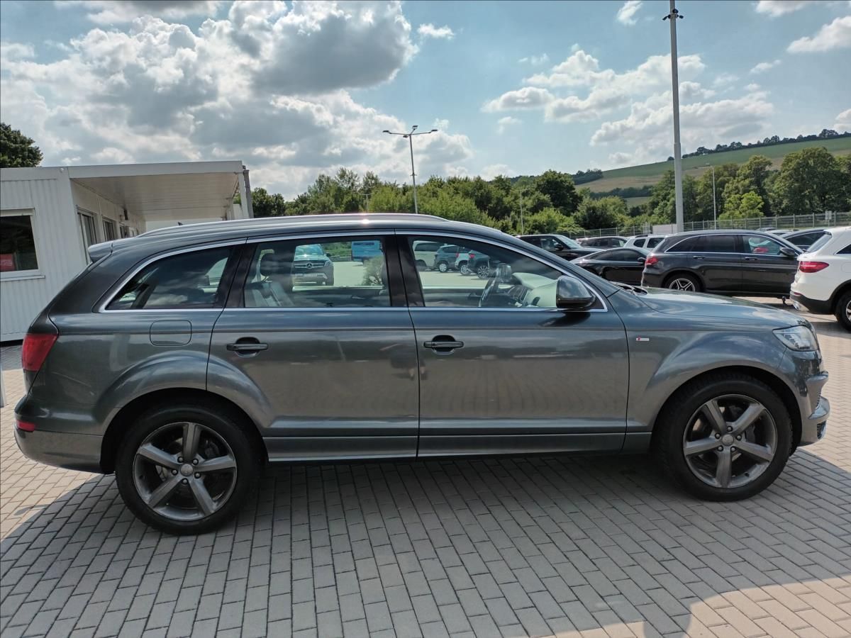 Audi Q7, 3,0 TDI,150KW,ČR,S-LINE,TAŽNÉ, - fotka 4