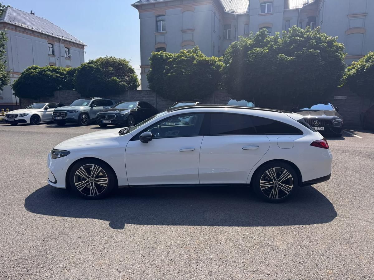 Mercedes-Benz CLA, 200 Shooting Brake - fotka 4