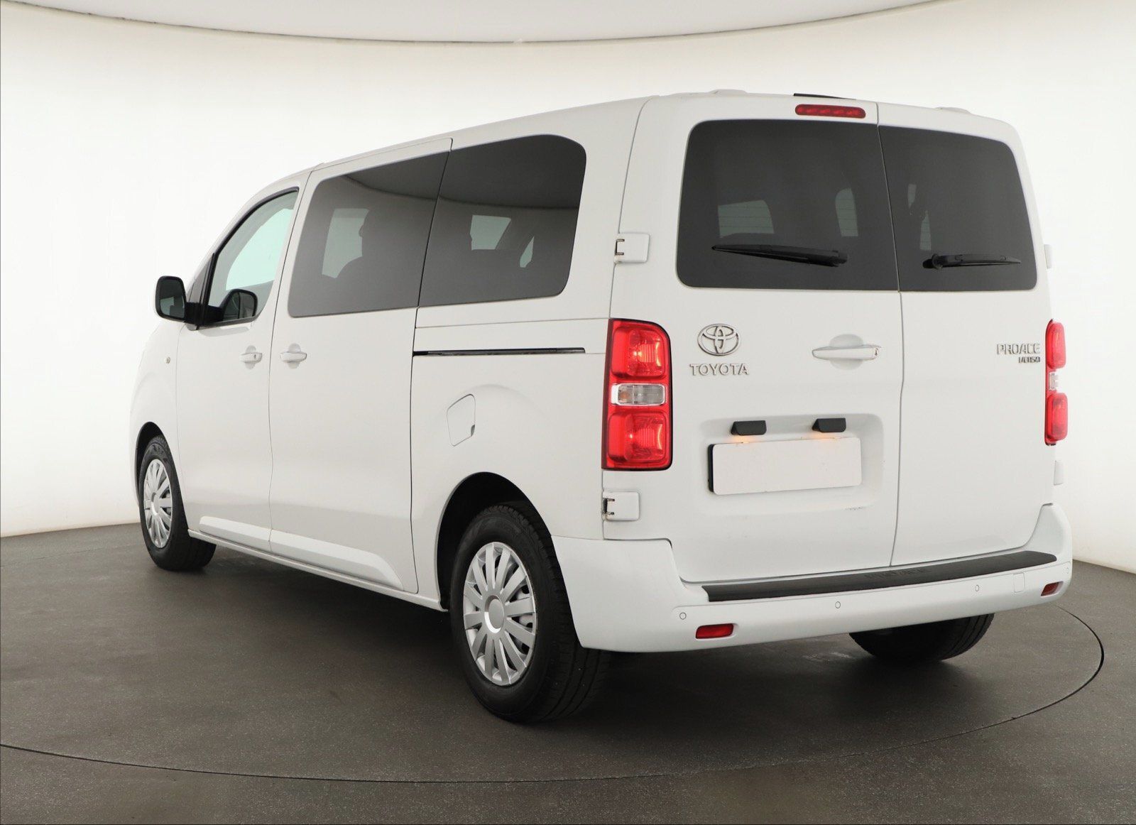Toyota Proace Verso, 1.5 D-4D, Klima, ČR, Tempomat - fotka 4
