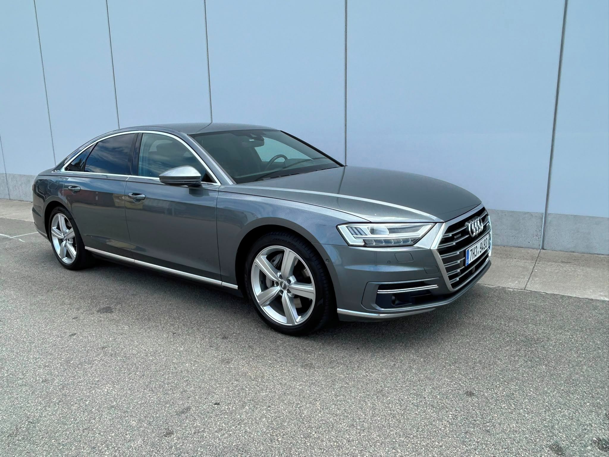 Audi A8, 55 TSFI 250 KW QUATTRO - fotka 2