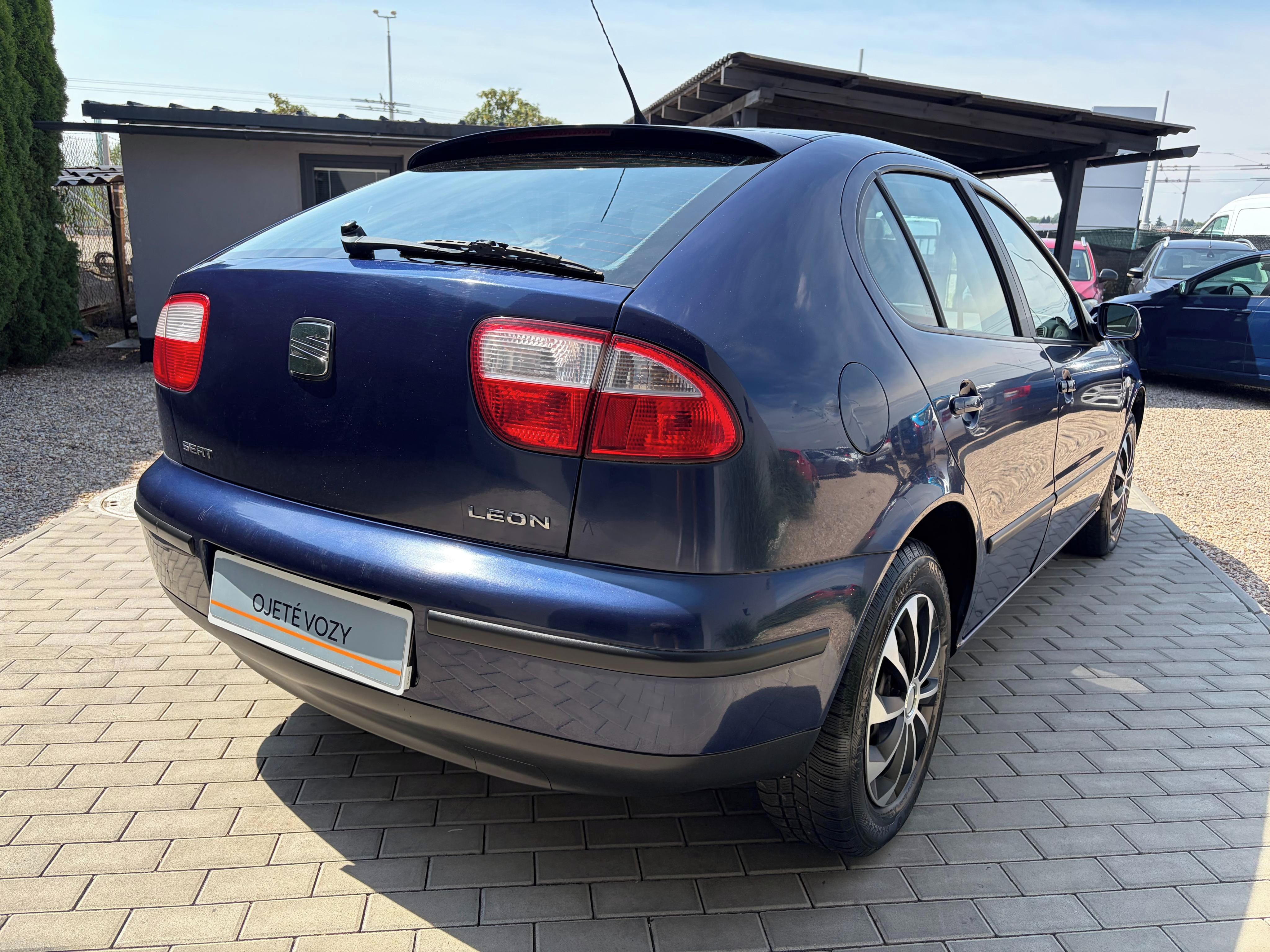 Seat Leon, 1.6i 74KW, Původ ČR - fotka 4