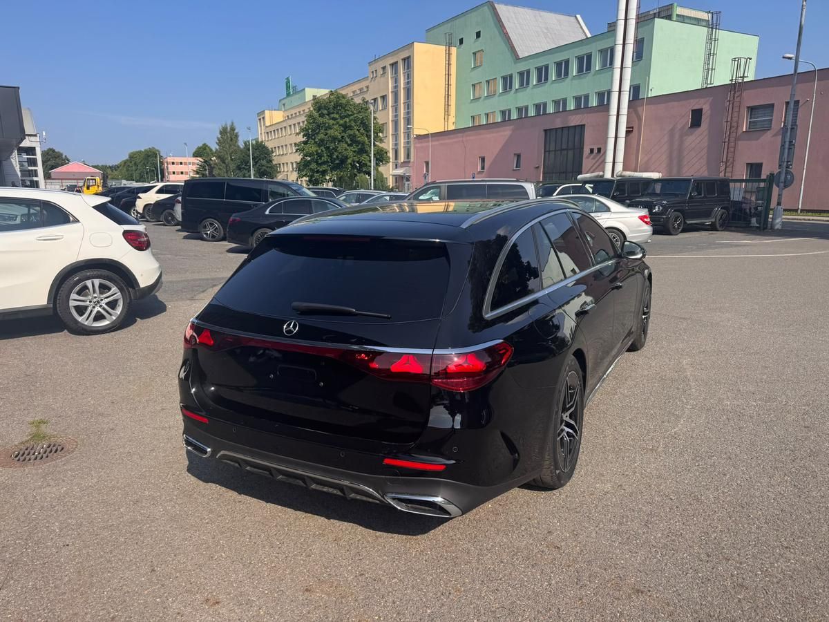 Mercedes-Benz Třídy E, E 450 d 4MATIC kombi - fotka 6