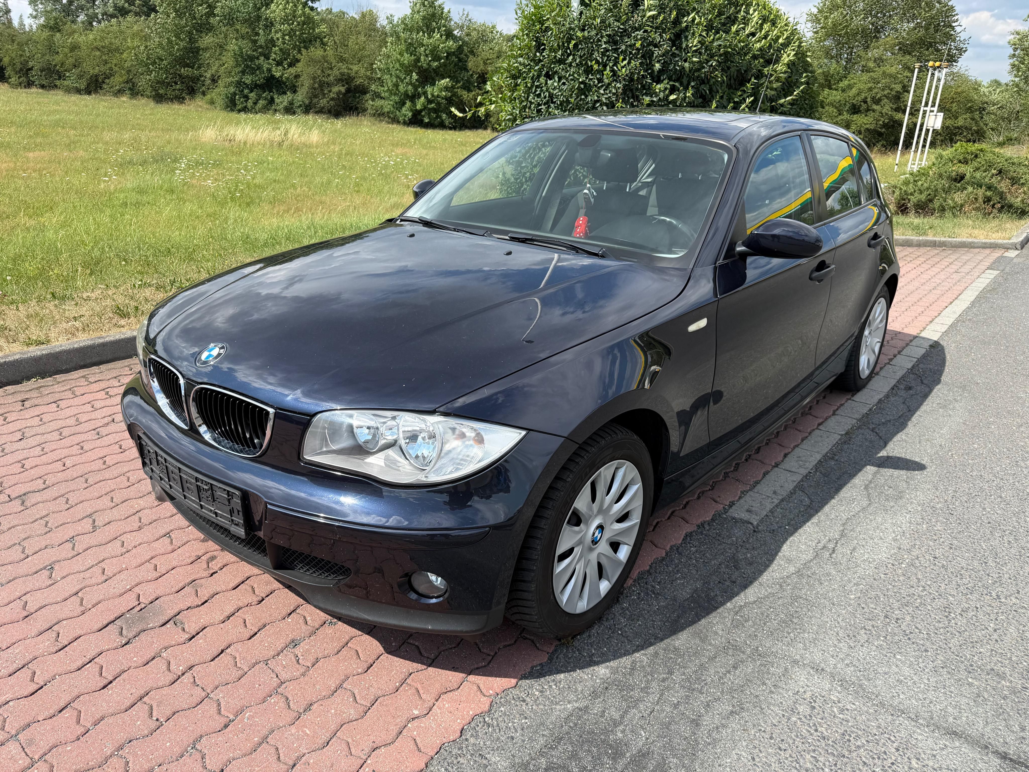 BMW Řada 1, 116i 85 KW.2006..Velmi pěkné