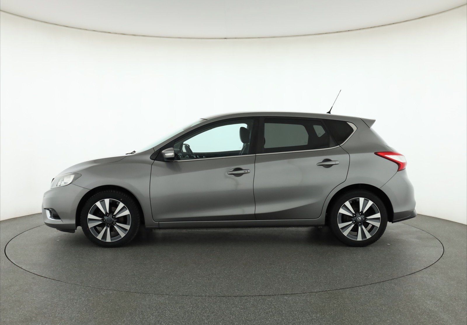 Nissan Pulsar, 1.5 dCi, NOVÁ CENA, ČR,1.maj - fotka 3