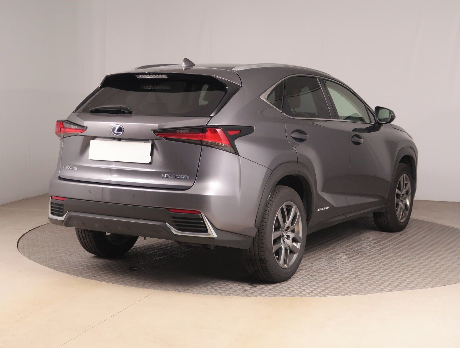 Lexus NX 300h, 300h, Style Edition, 4X4 - fotka 5