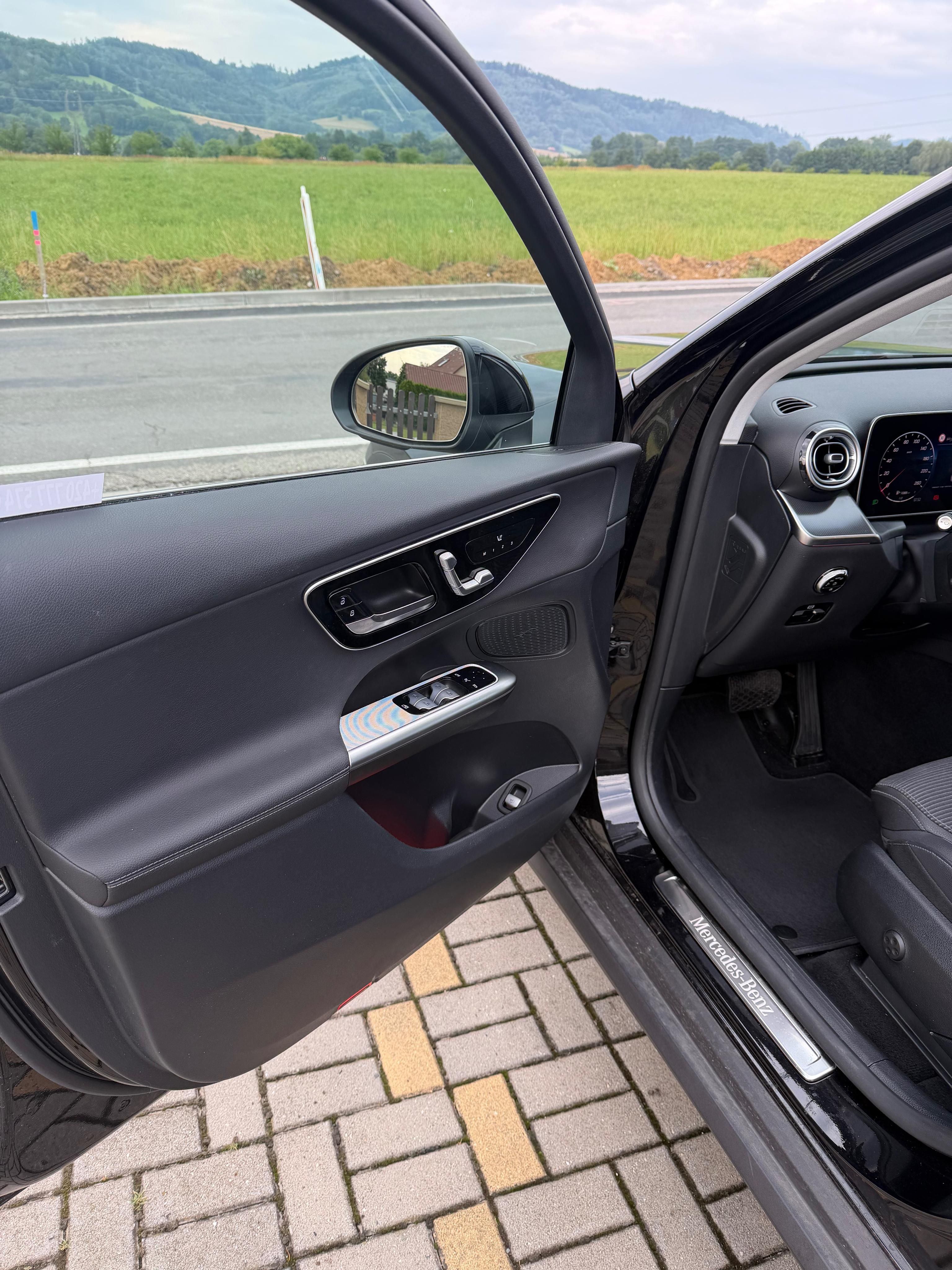 Mercedes-Benz GLC, GLC 220d 4MATIC,odpočet DPH - fotka 4