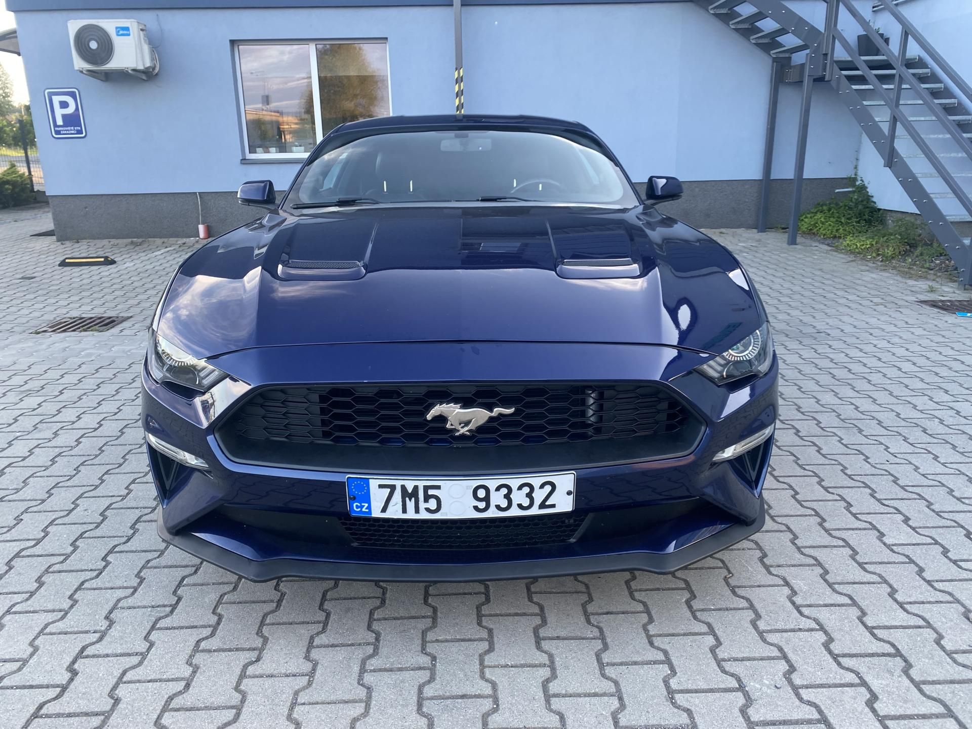 Ford Mustang, GT 5,0 V8 - fotka 2