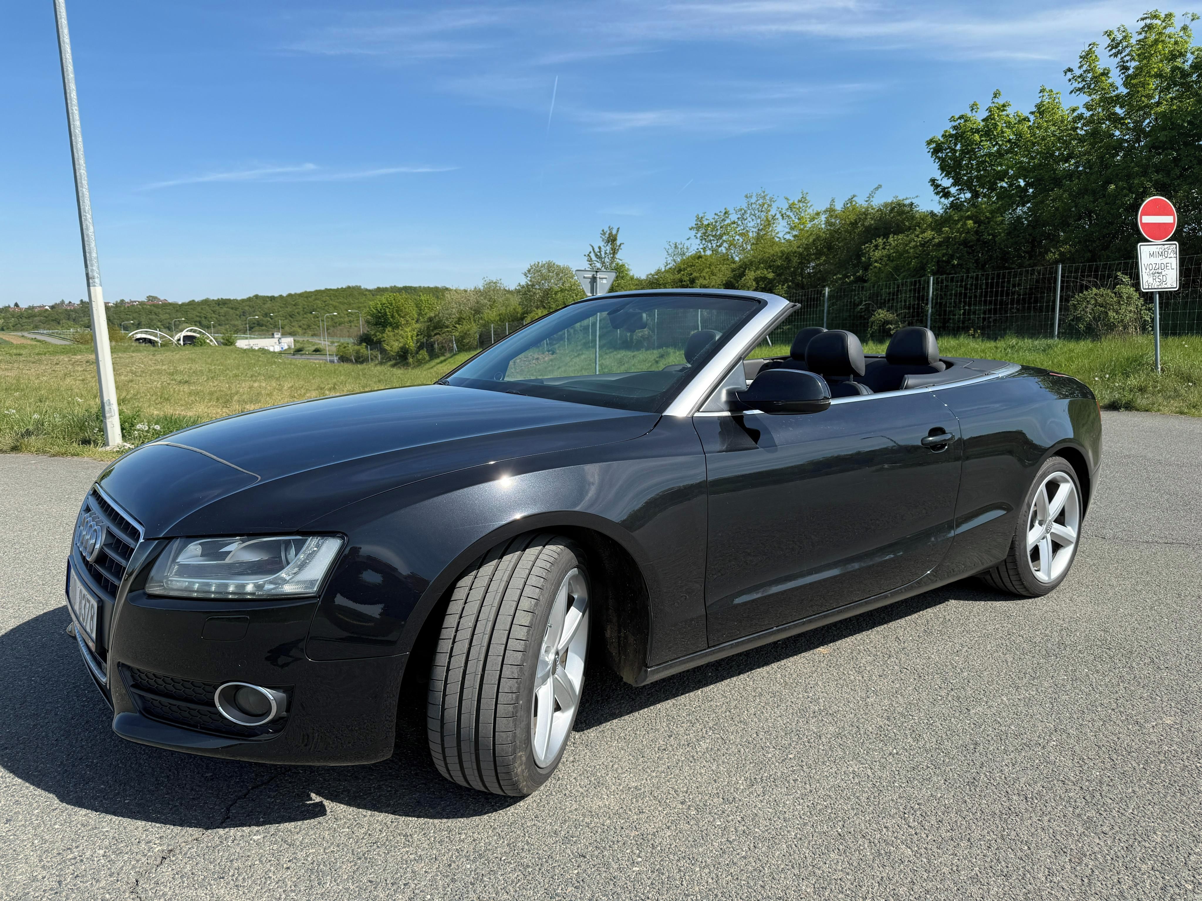 Audi A5, Audi A5 2.0TFSI cabrio - fotka 5