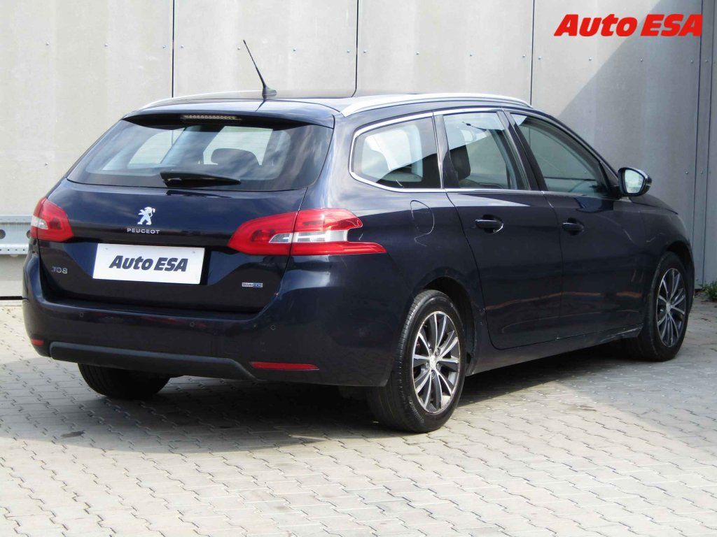 Peugeot 308, 2.0 HDi - fotka 4