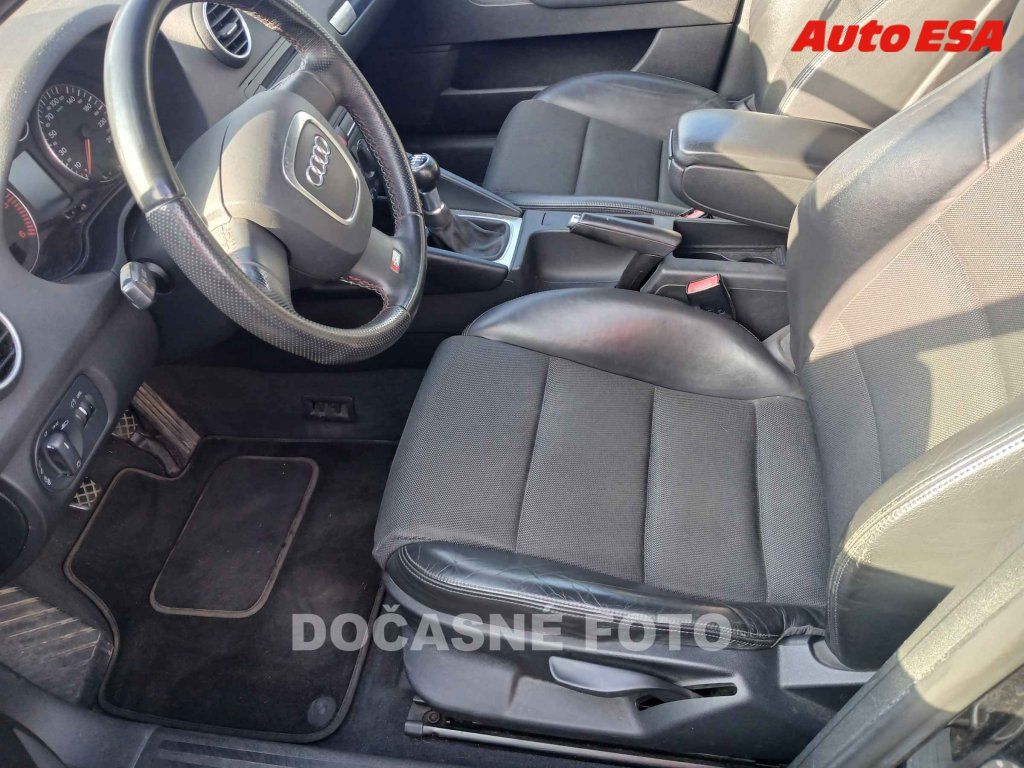 Audi A3, 2.0TDi - fotka 3